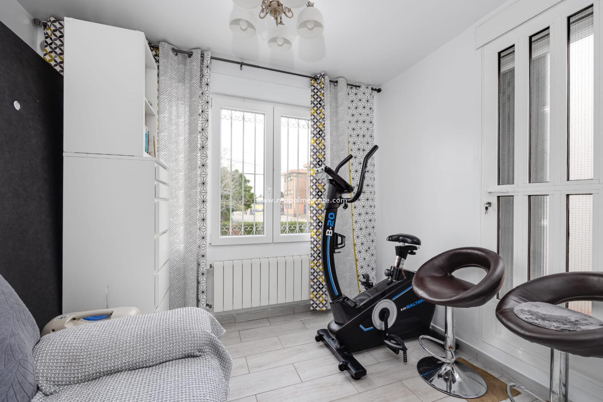 Resale - Town House -
Torrevieja - Calas blanca