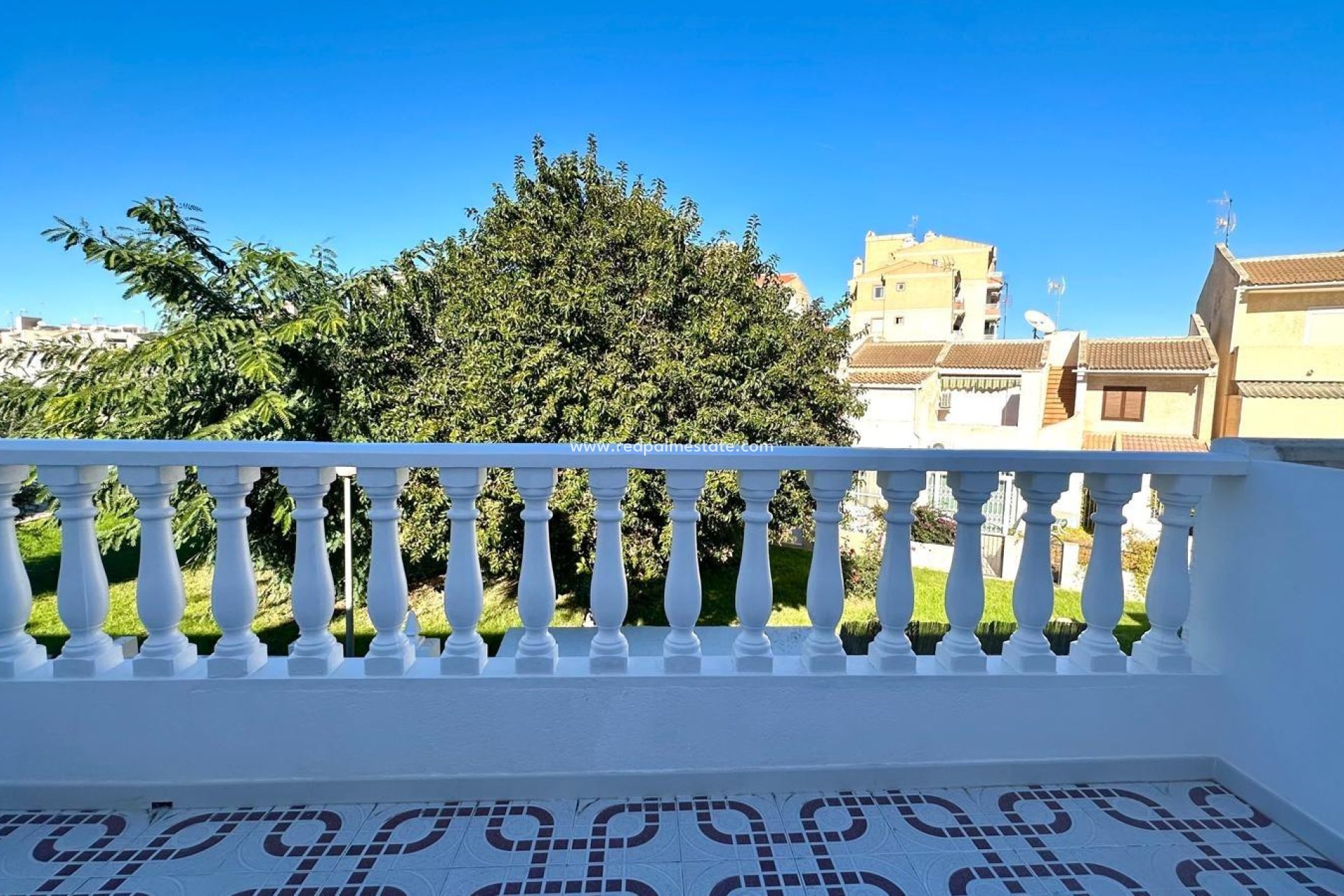 Resale - Town House -
Torrevieja - Center