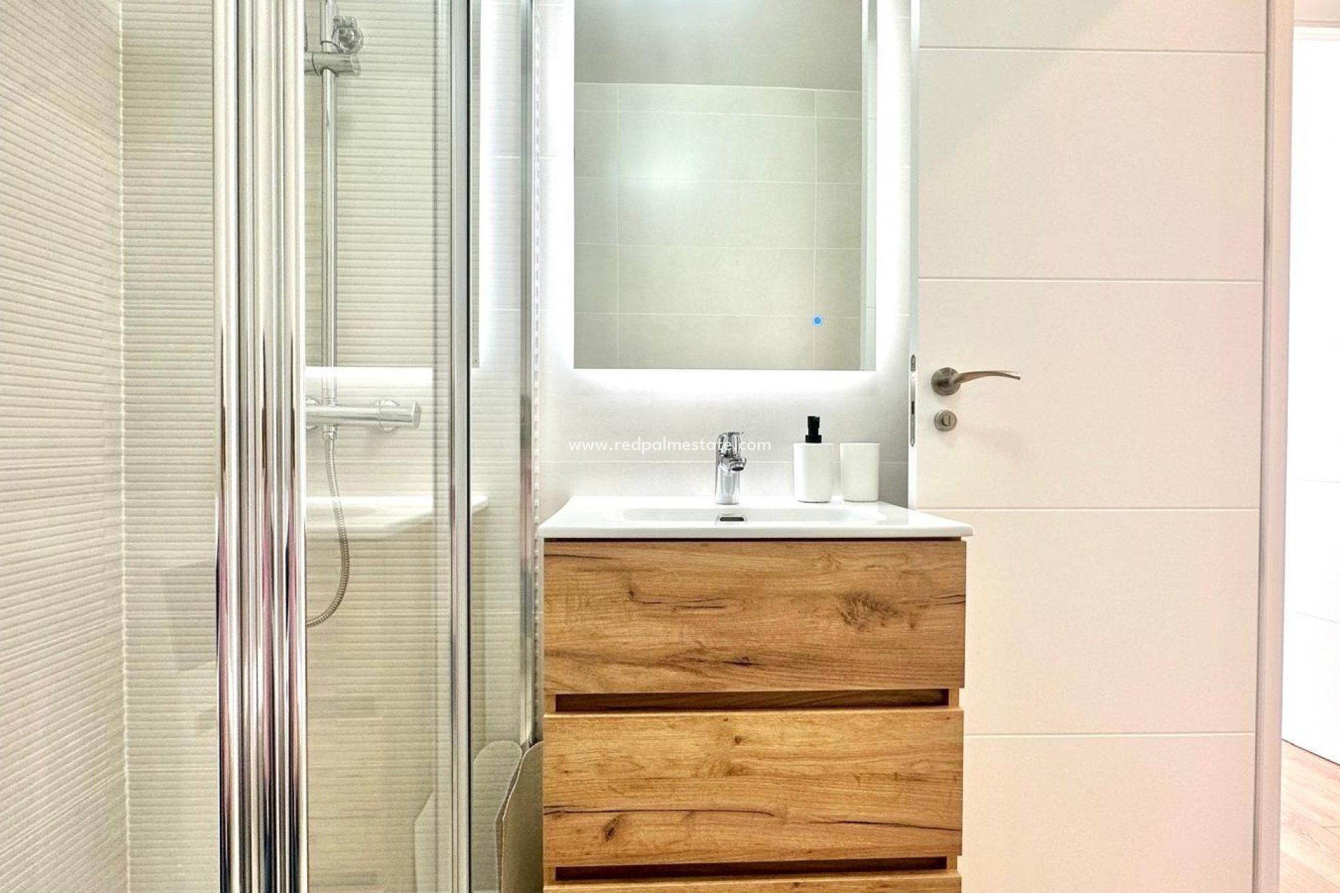 Resale - Town House -
Torrevieja - Center