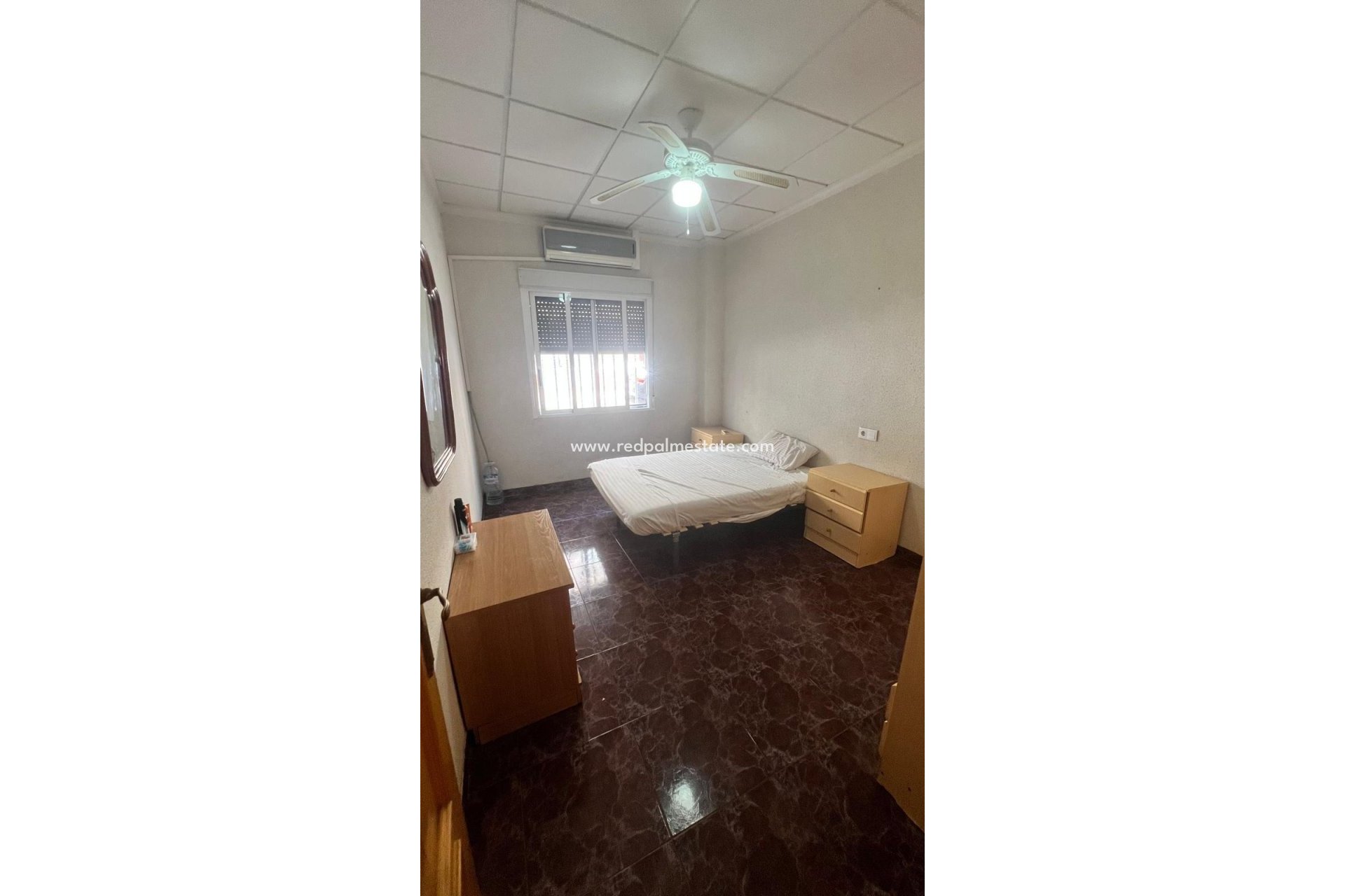 Resale - Town House -
Torrevieja - Centro Torrevieja