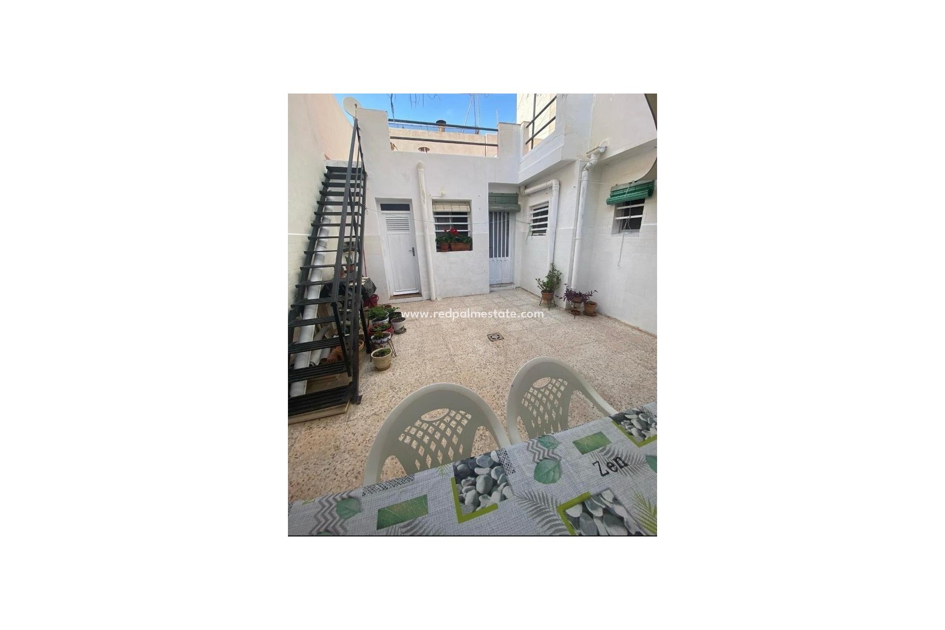 Resale - Town House -
Torrevieja - Centro Torrevieja