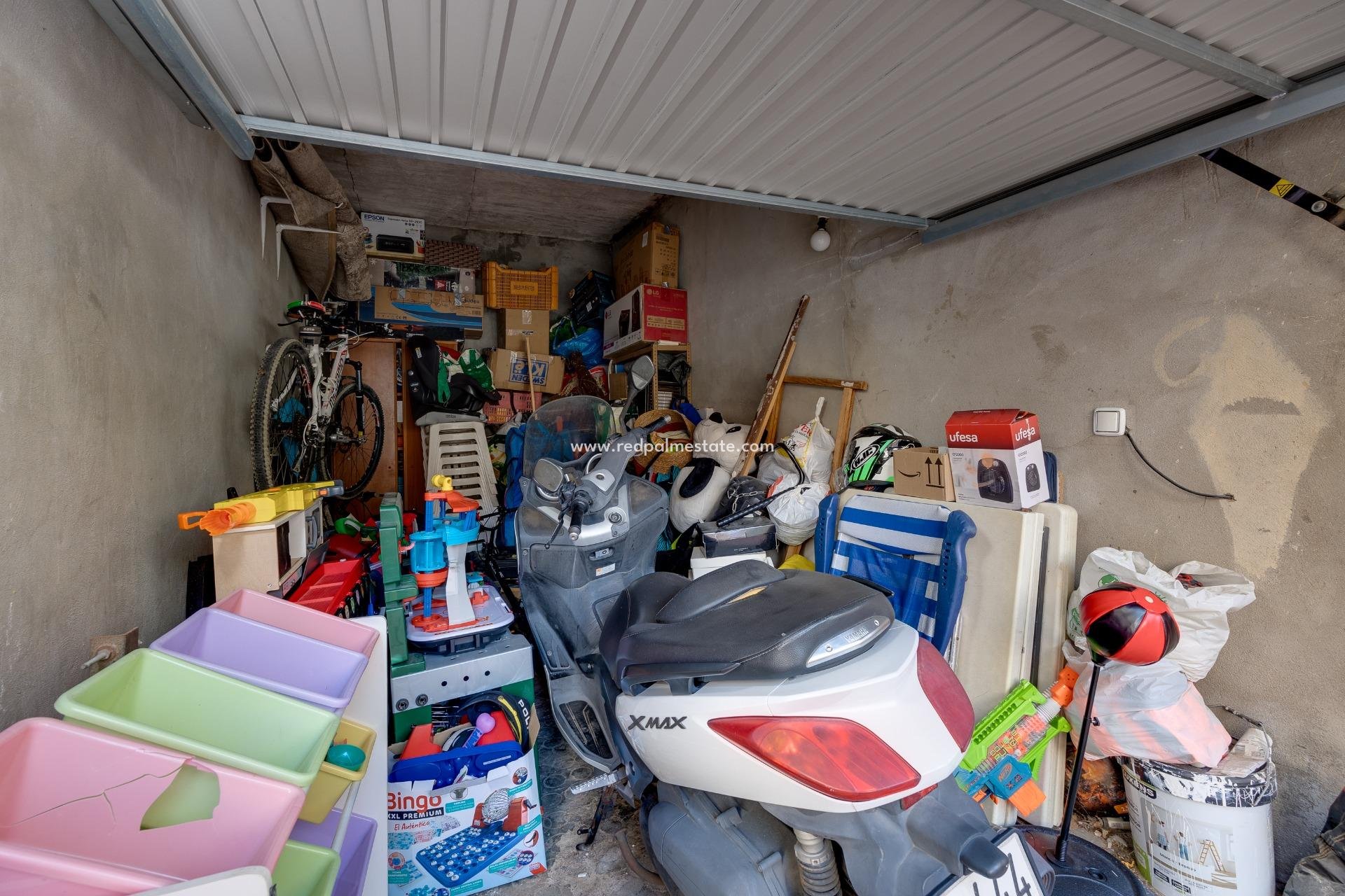 Resale - Town House -
Torrevieja - Centro Torrevieja