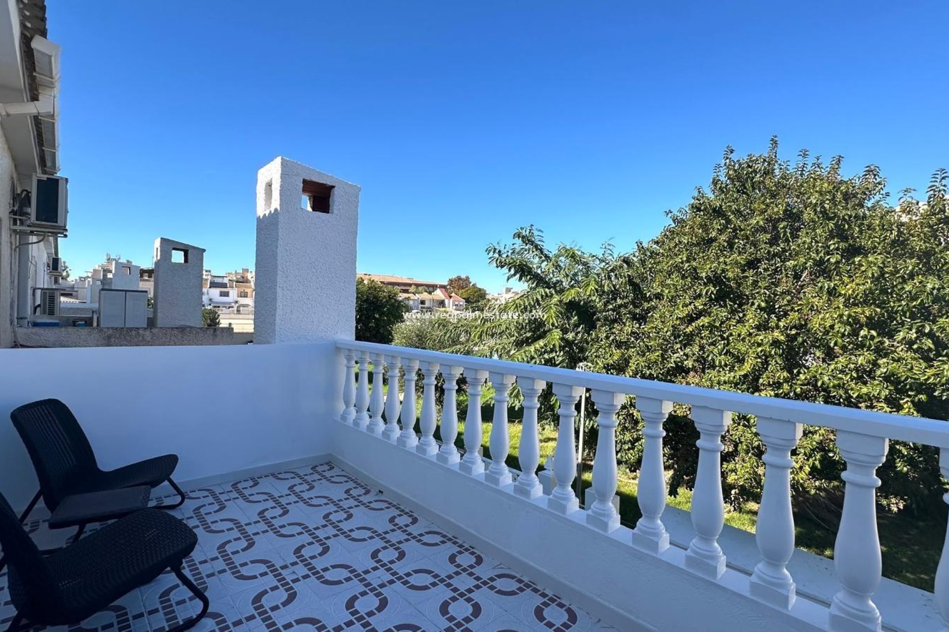 Resale - Town House -
Torrevieja - Centro Torrevieja