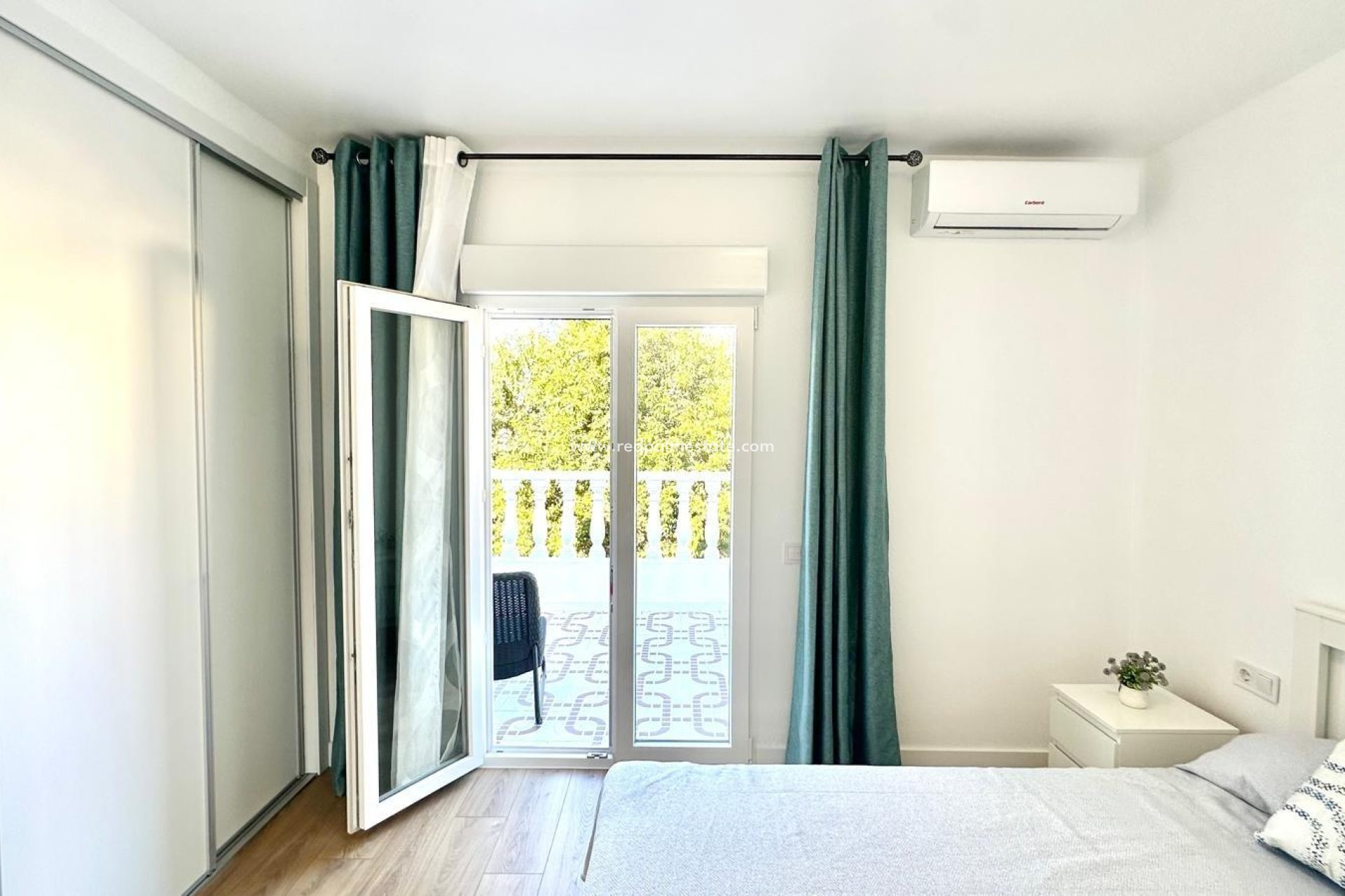 Resale - Town House -
Torrevieja - Centro Torrevieja