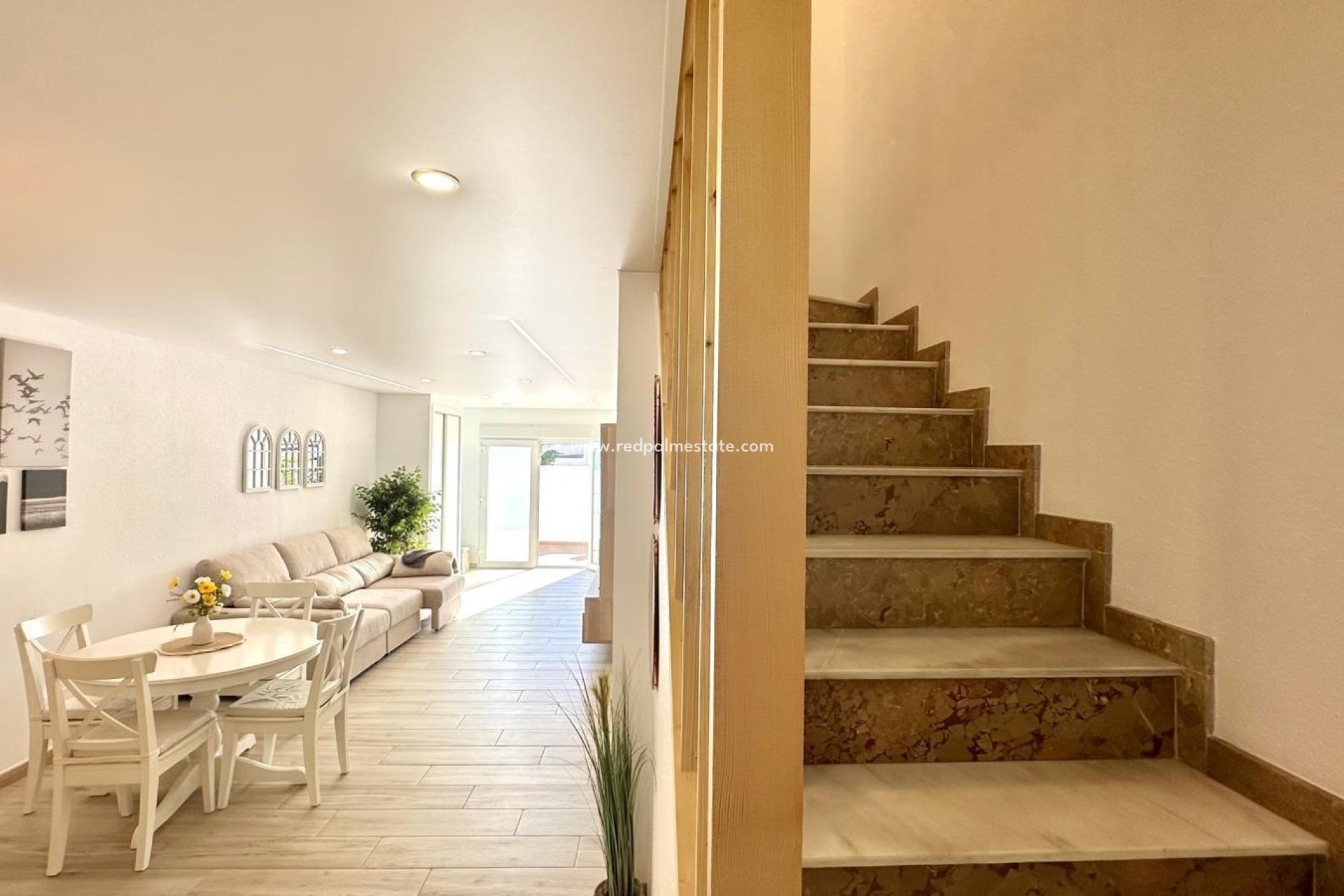 Resale - Town House -
Torrevieja - Centro Torrevieja