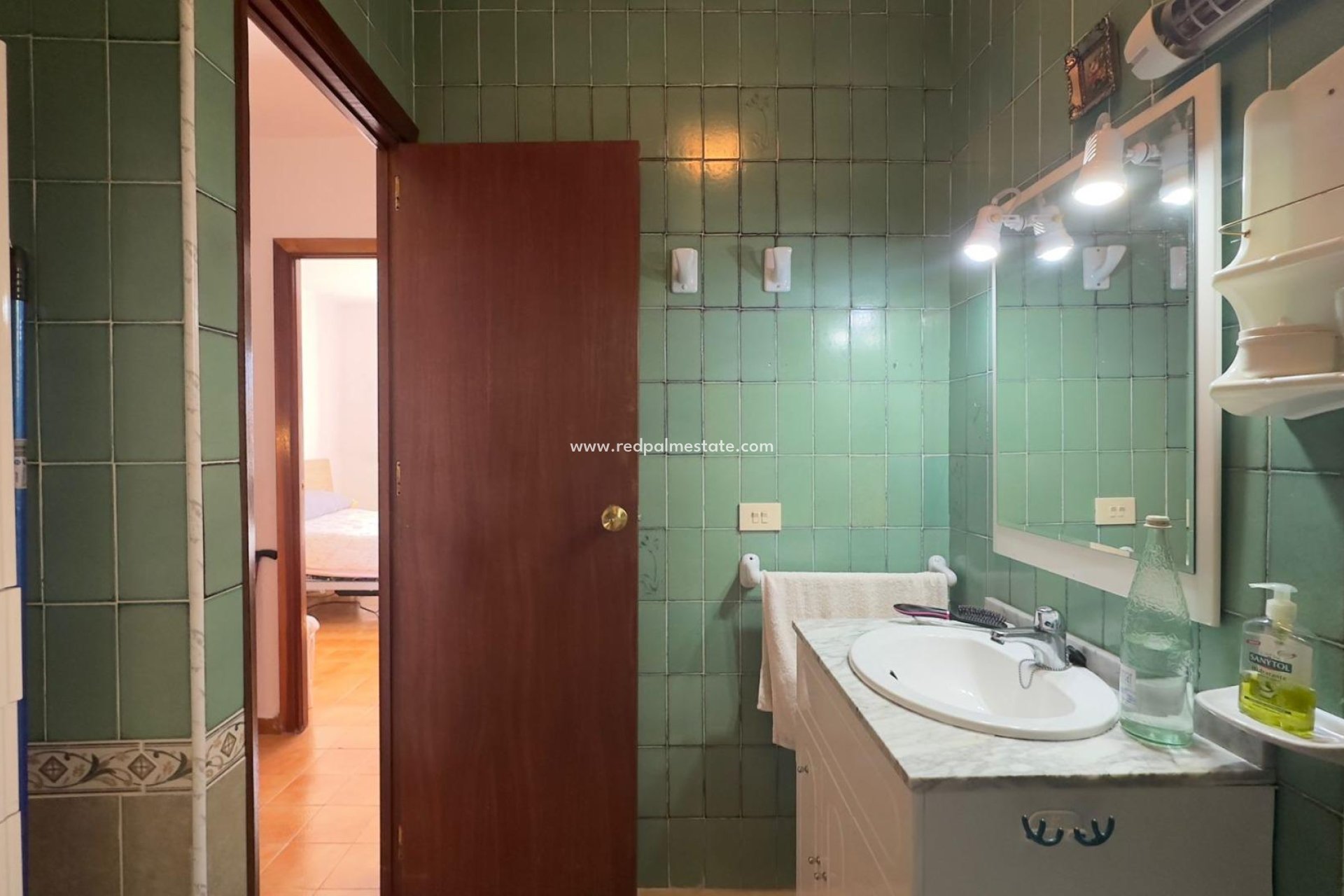 Resale - Town House -
Torrevieja - Centro Torrevieja