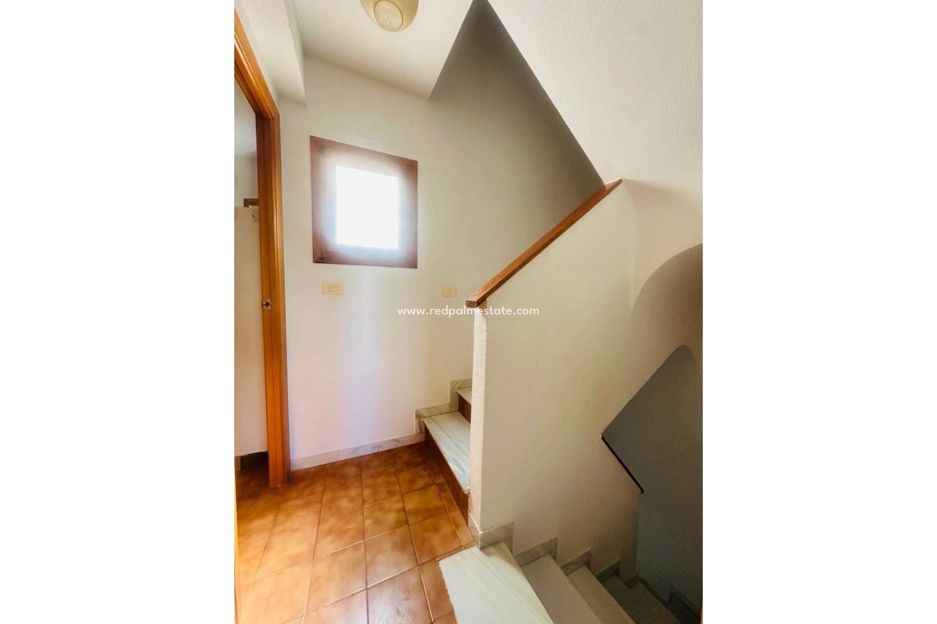 Resale - Town House -
Torrevieja - Centro