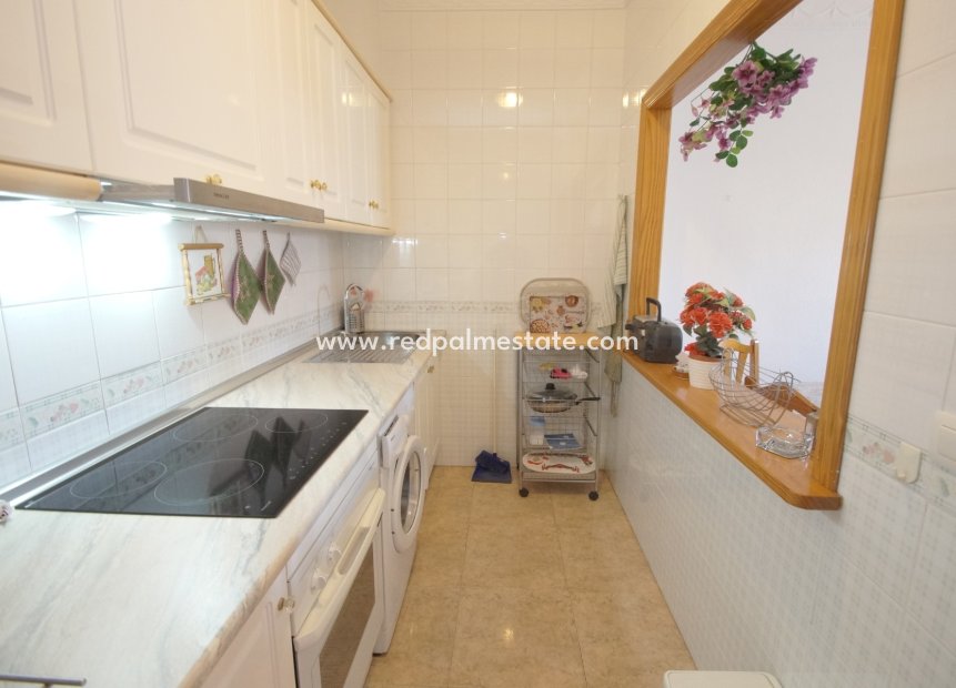 Resale - Town House -
Torrevieja - Costa Blanca