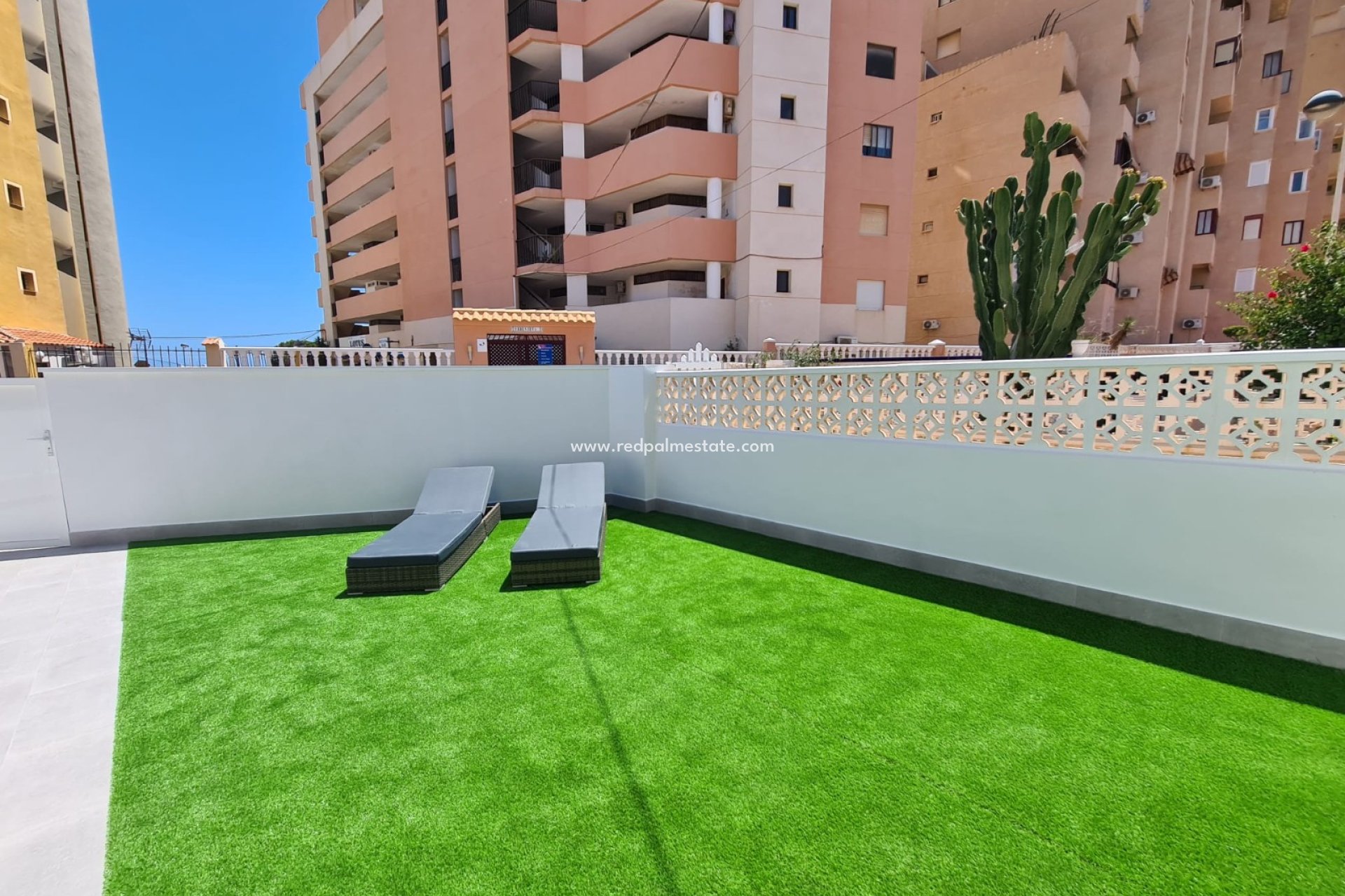 Resale - Town House -
Torrevieja - Costa Blanca