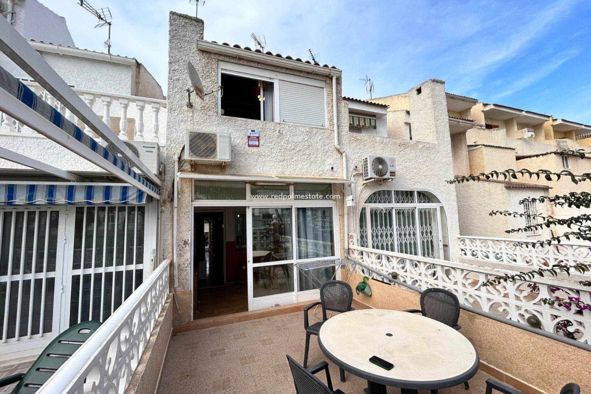 Resale - Town House -
Torrevieja - Costa Blanca