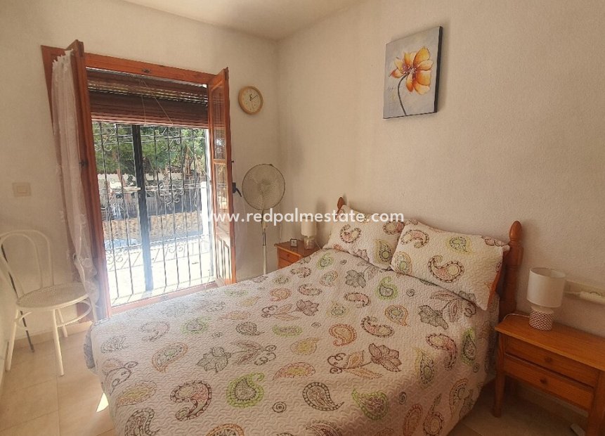 Resale - Town House -
Torrevieja - Costa Blanca