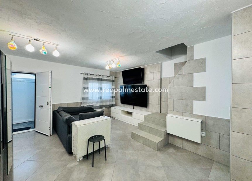 Resale - Town House -
Torrevieja - Costa Blanca