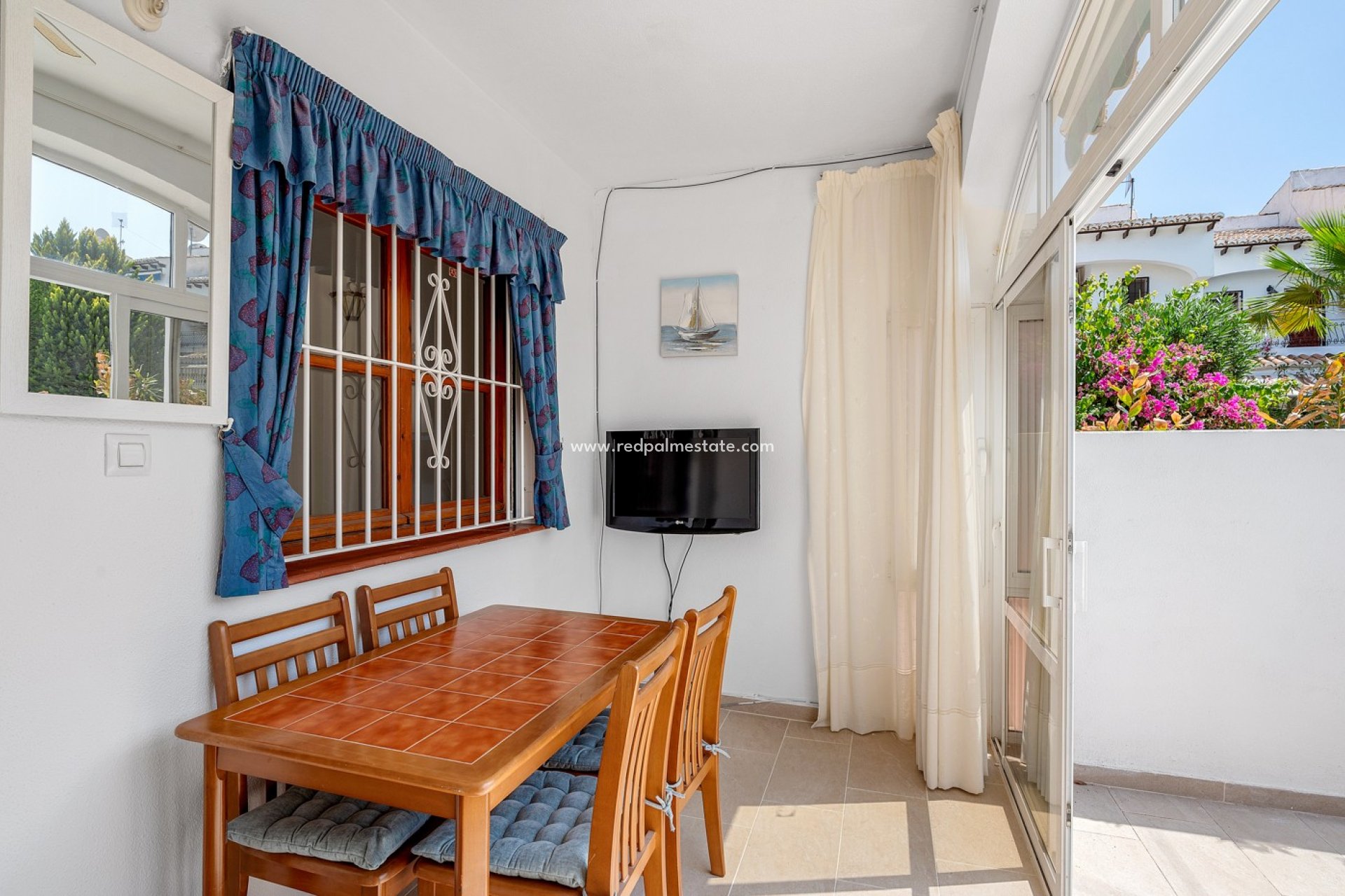 Resale - Town House -
Torrevieja - Costa Blanca