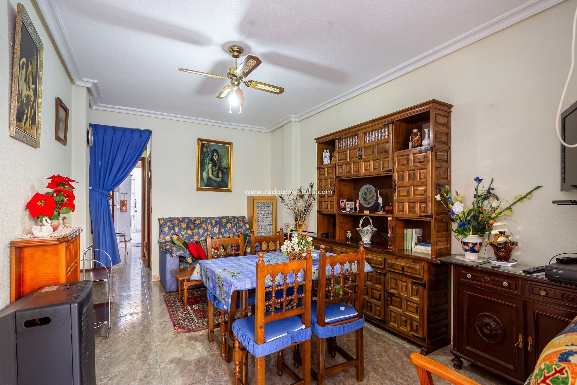 Resale - Town House -
Torrevieja - El Acequión - Los Náufragos