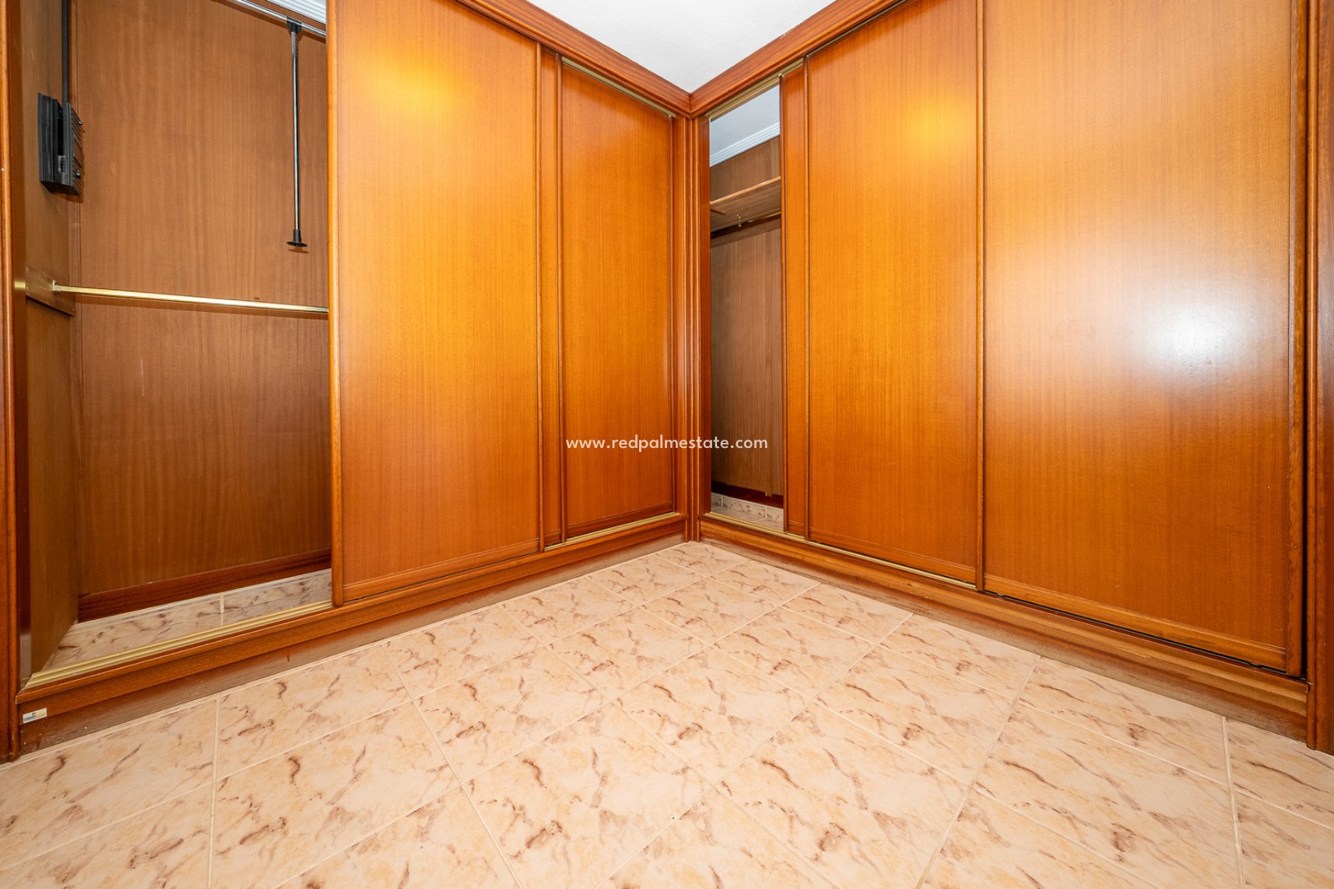 Resale - Town House -
Torrevieja - El Chaparral