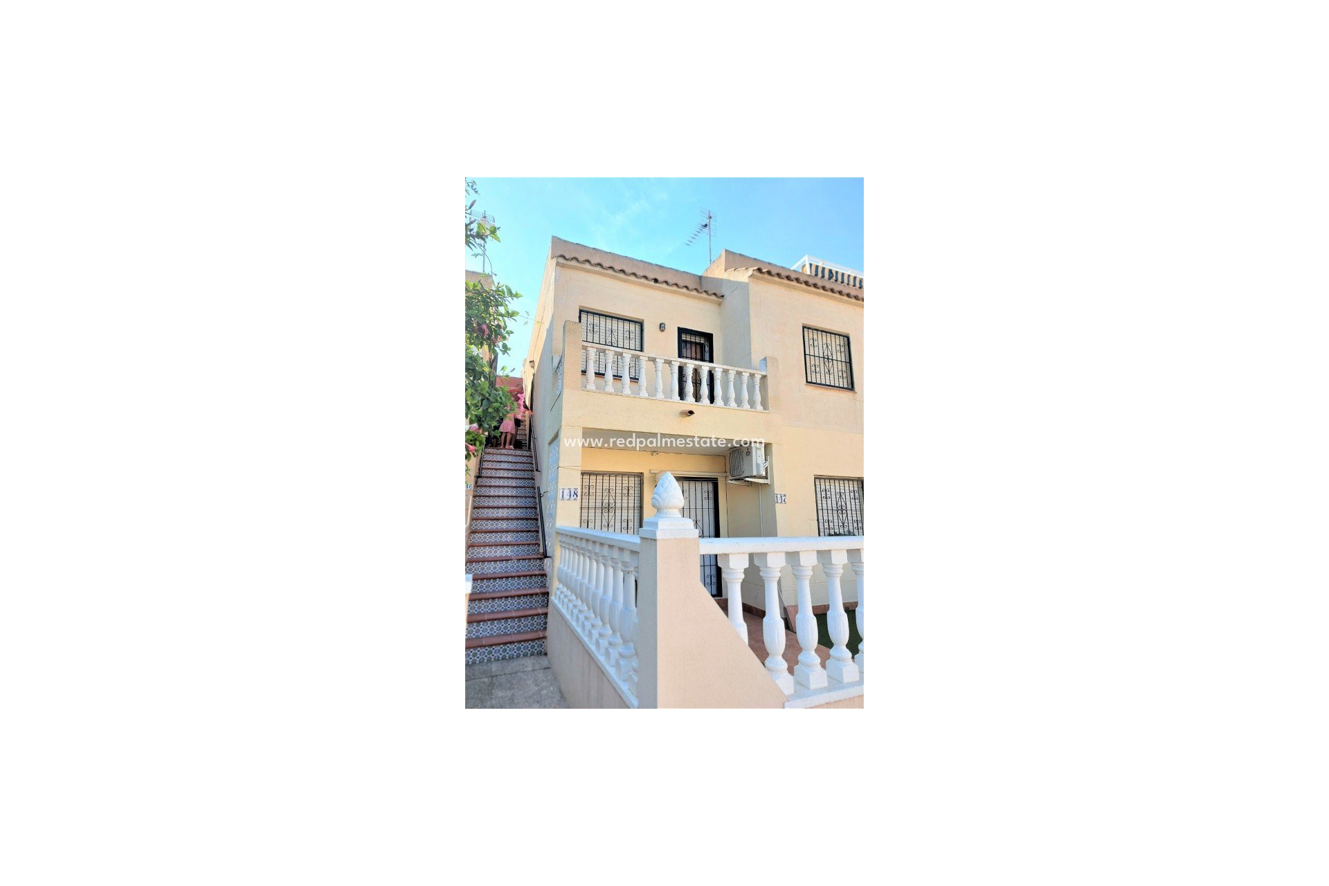 Resale - Town House -
Torrevieja - El Limonar