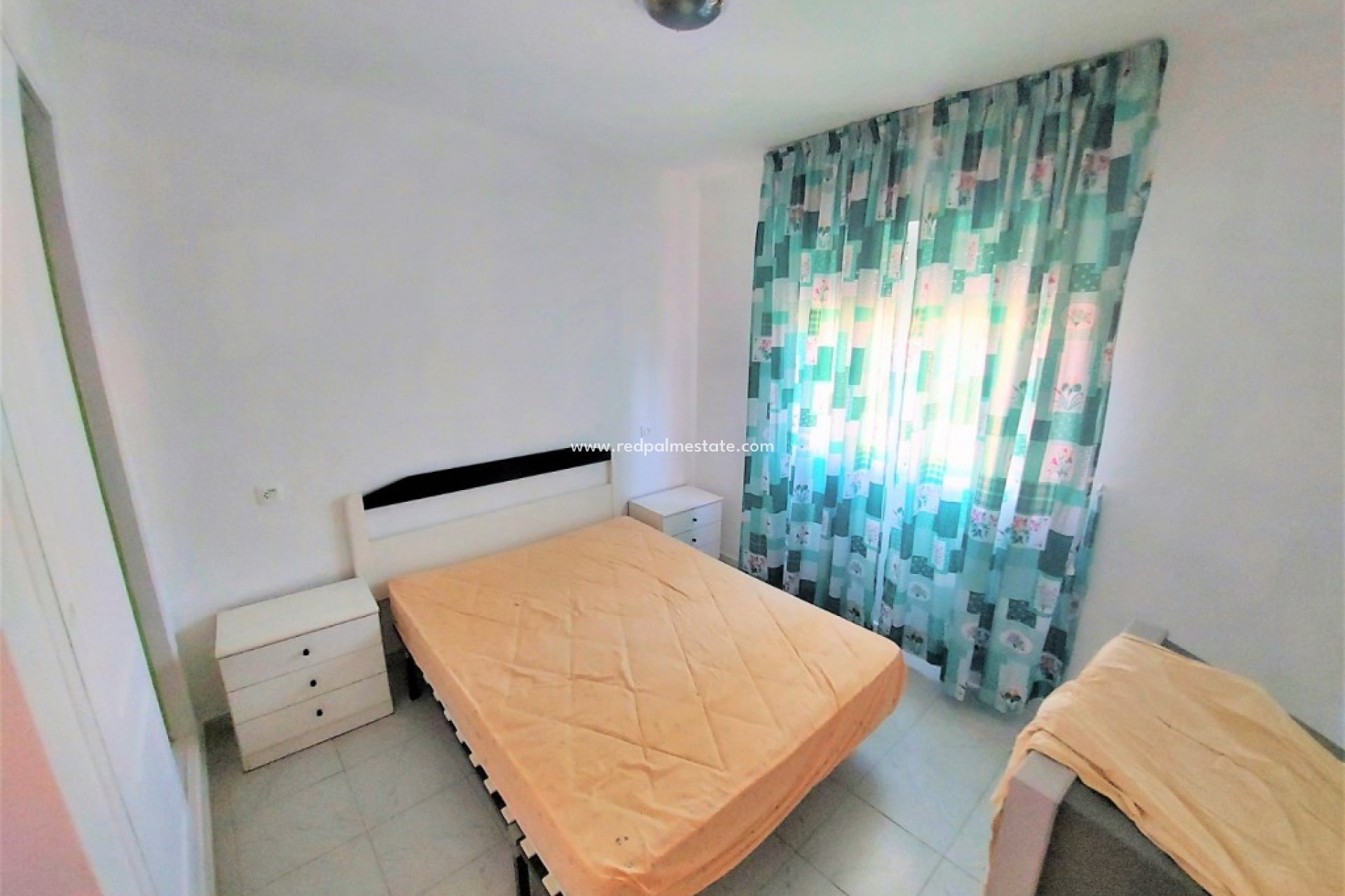 Resale - Town House -
Torrevieja - El Limonar