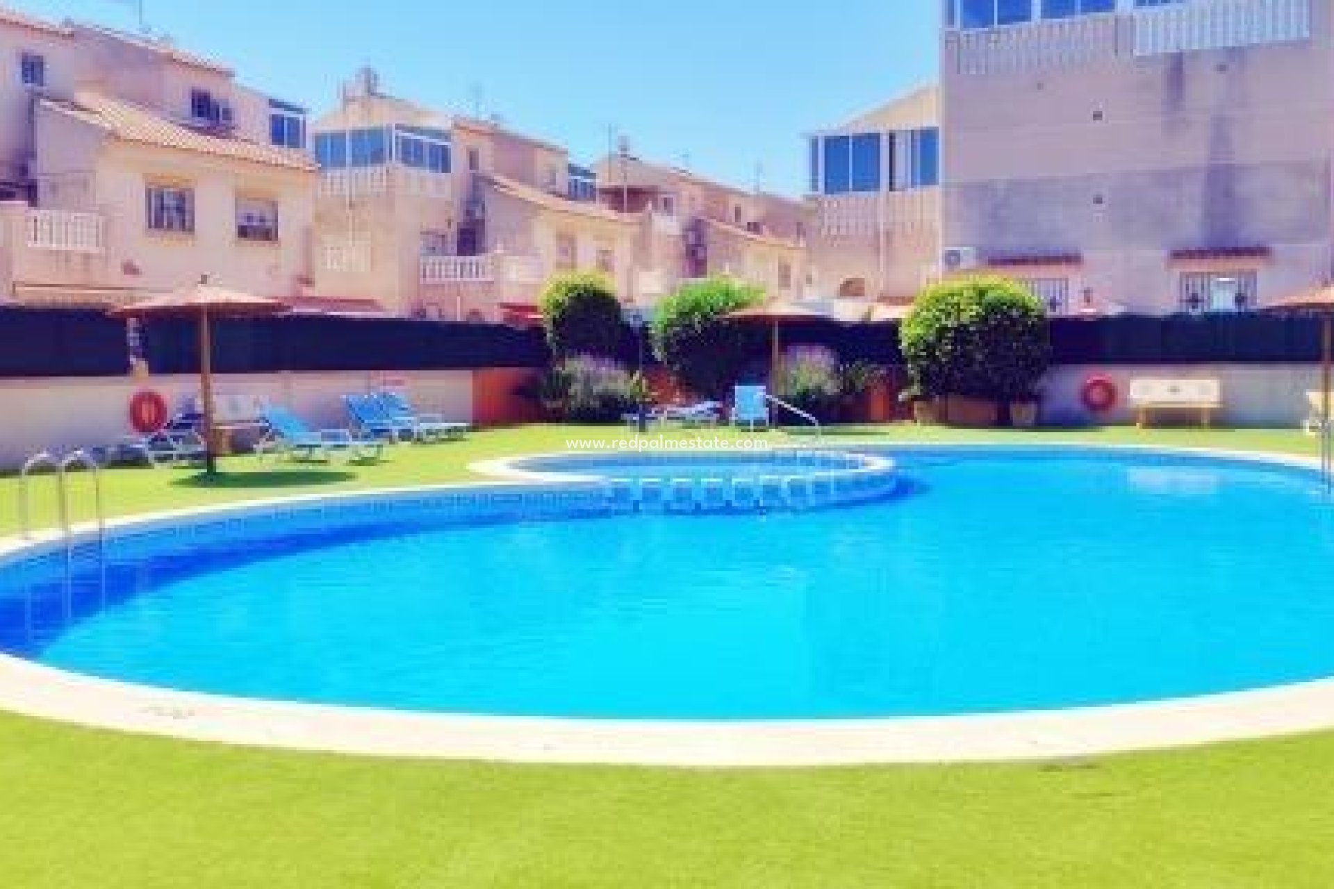 Resale - Town House -
Torrevieja - El limonar