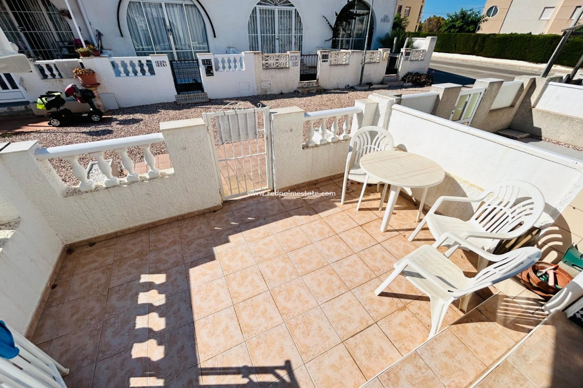 Resale - Town House -
Torrevieja - Inland