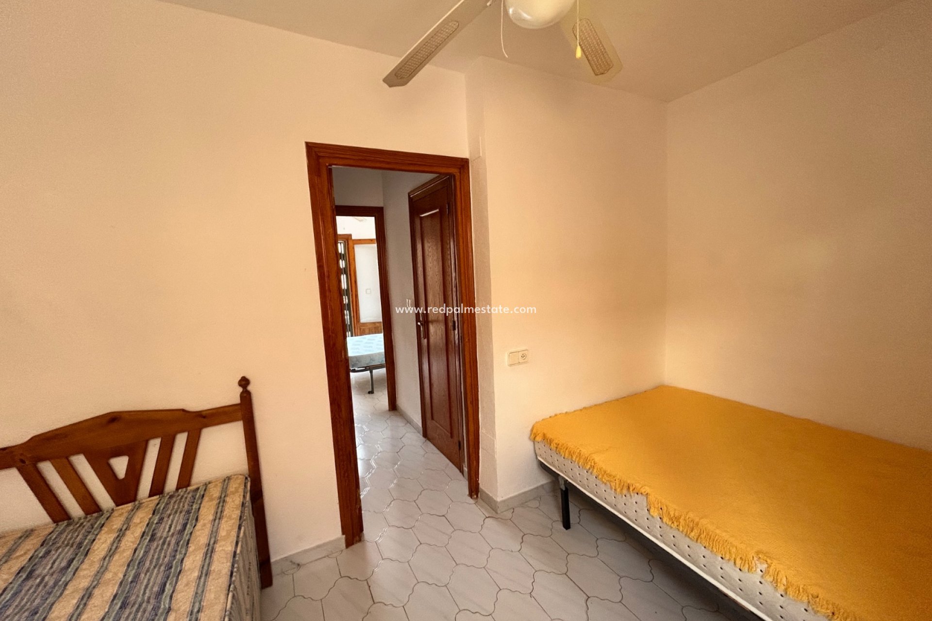 Resale - Town House -
Torrevieja - Inland