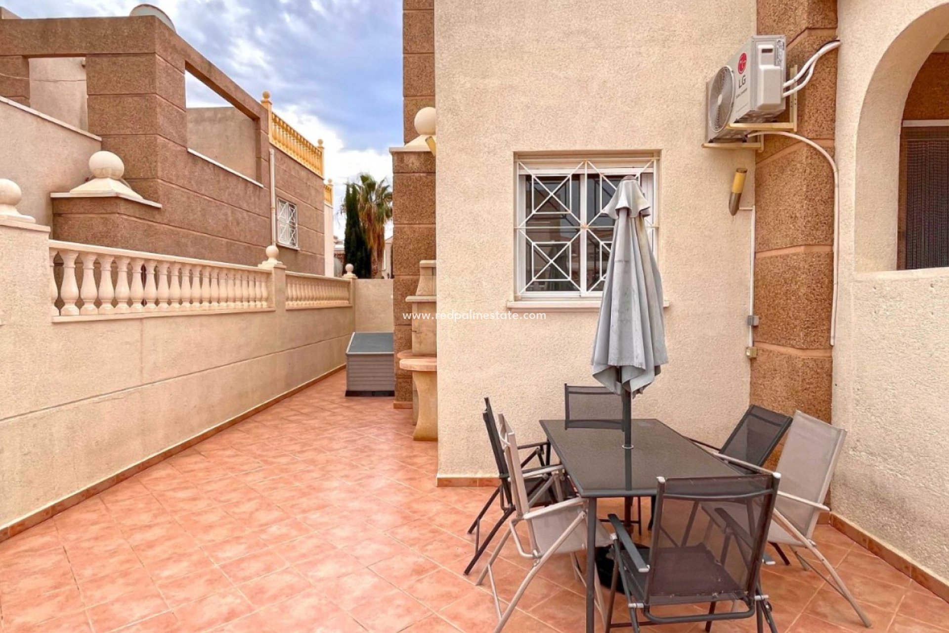 Resale - Town House -
Torrevieja - La Mata