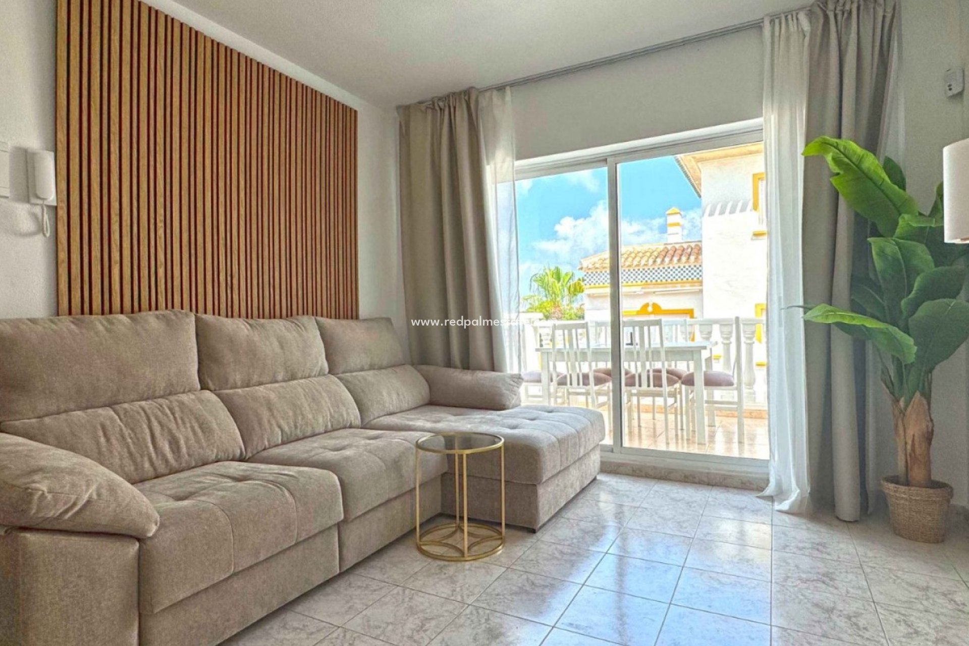 Resale - Town House -
Torrevieja - La Mata