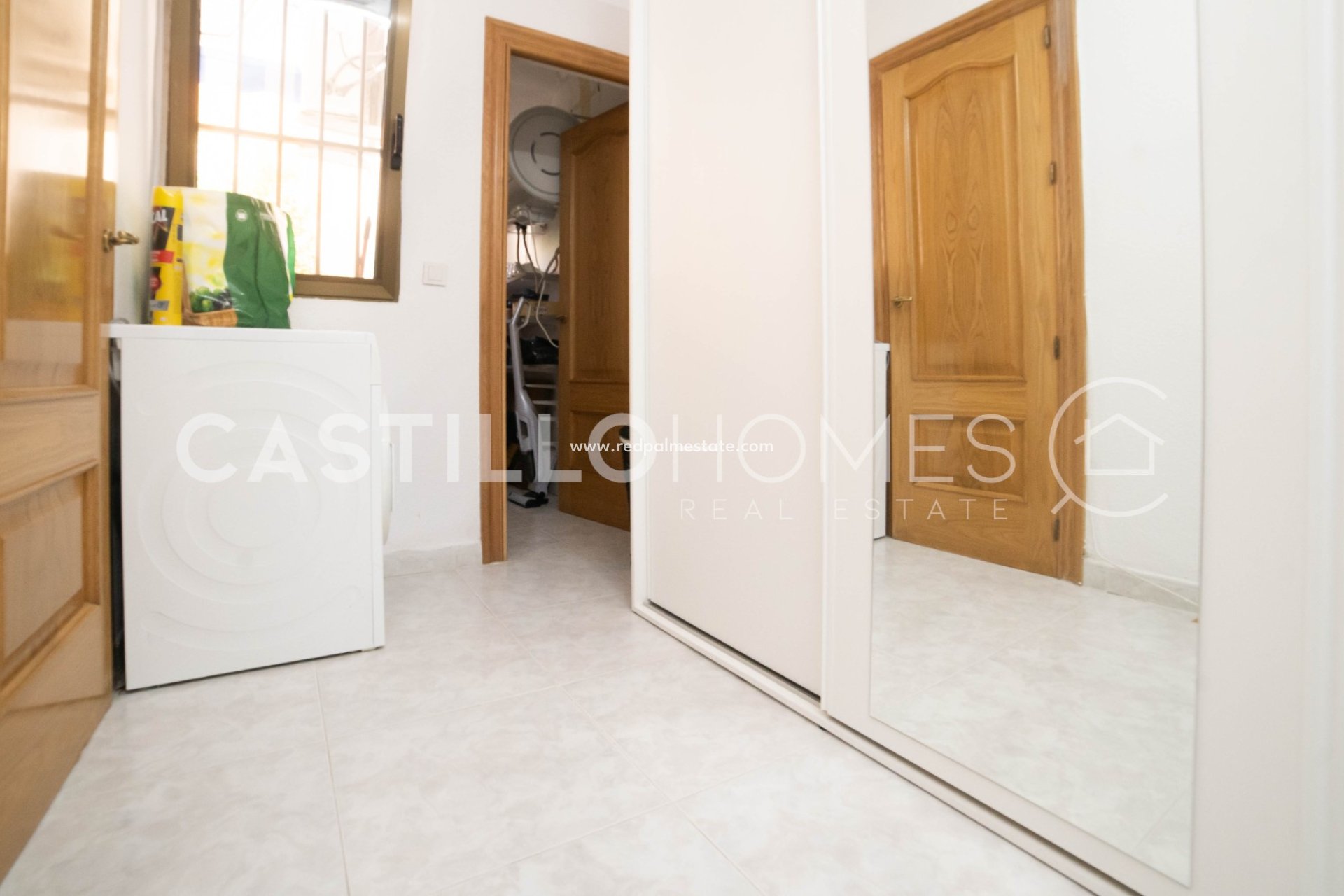 Resale - Town House -
Torrevieja - La Mata