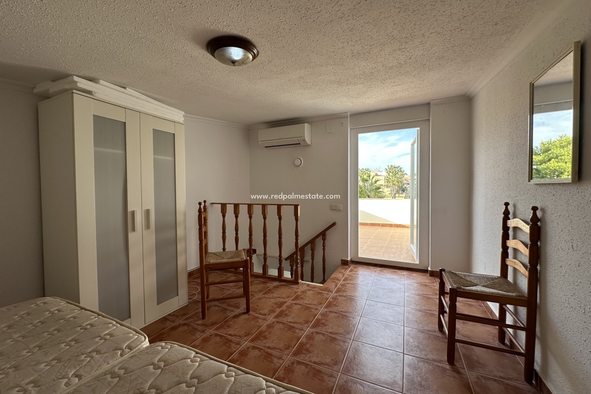 Resale - Town House -
Torrevieja - La Mata
