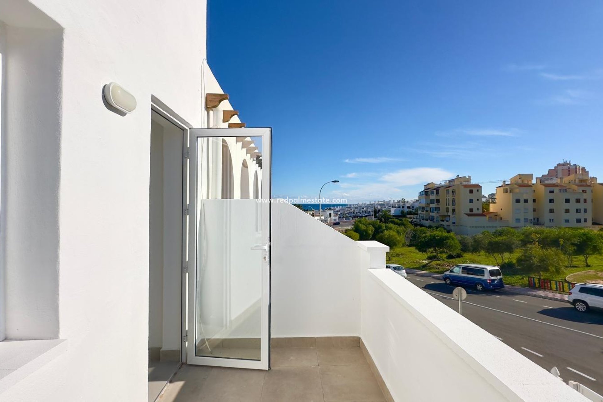 Resale - Town House -
Torrevieja - La Mata