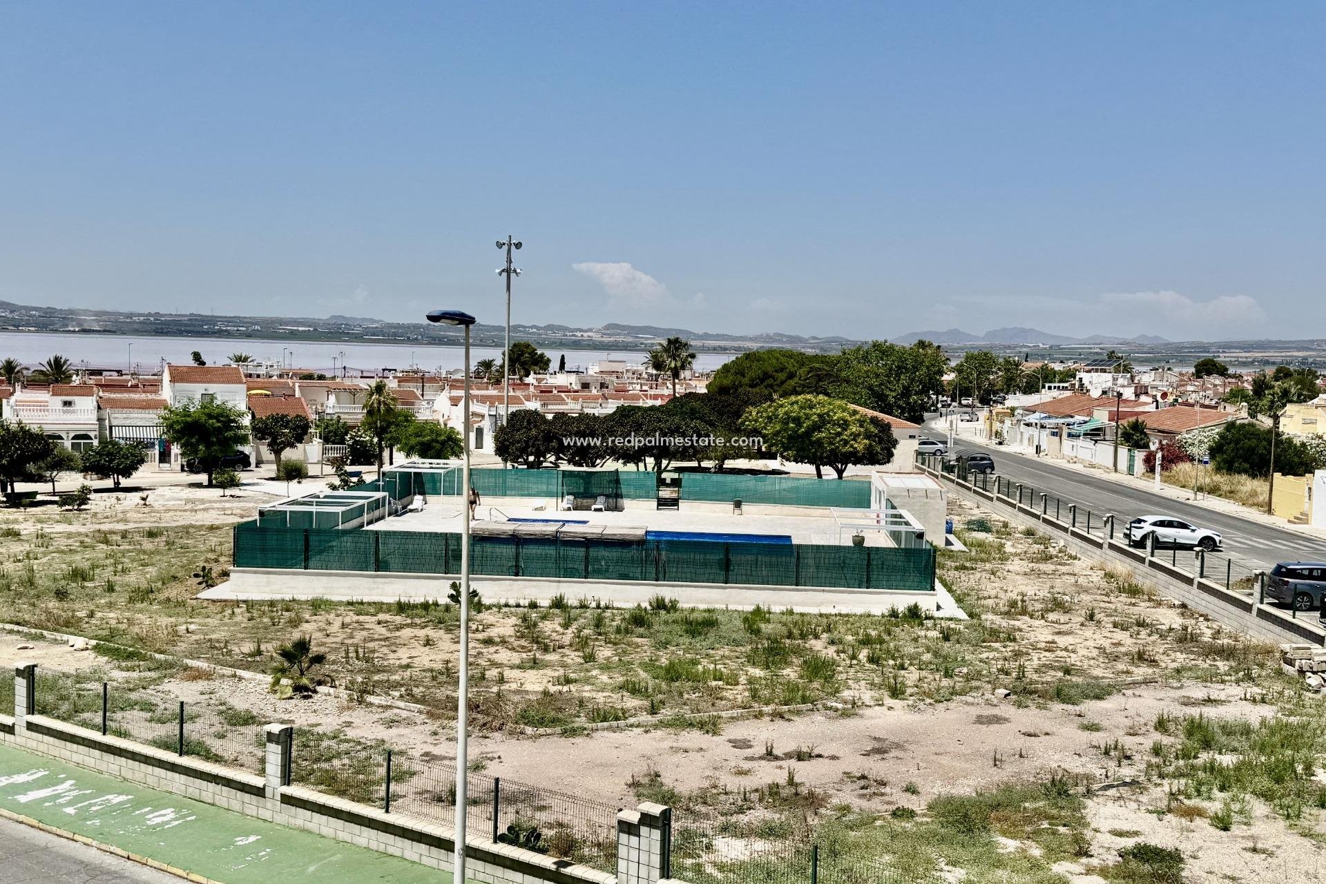 Resale - Town House -
Torrevieja - La Siesta - El Salado - Torreta