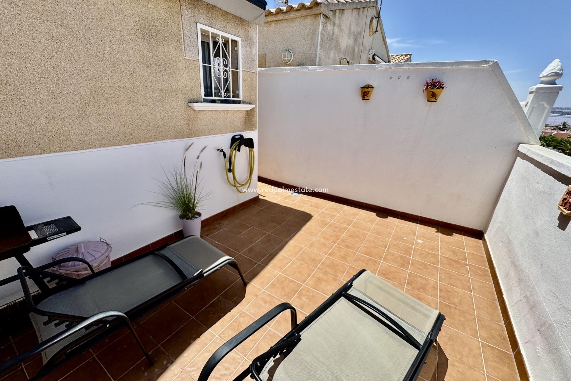 Resale - Town House -
Torrevieja - La Siesta - El Salado - Torreta