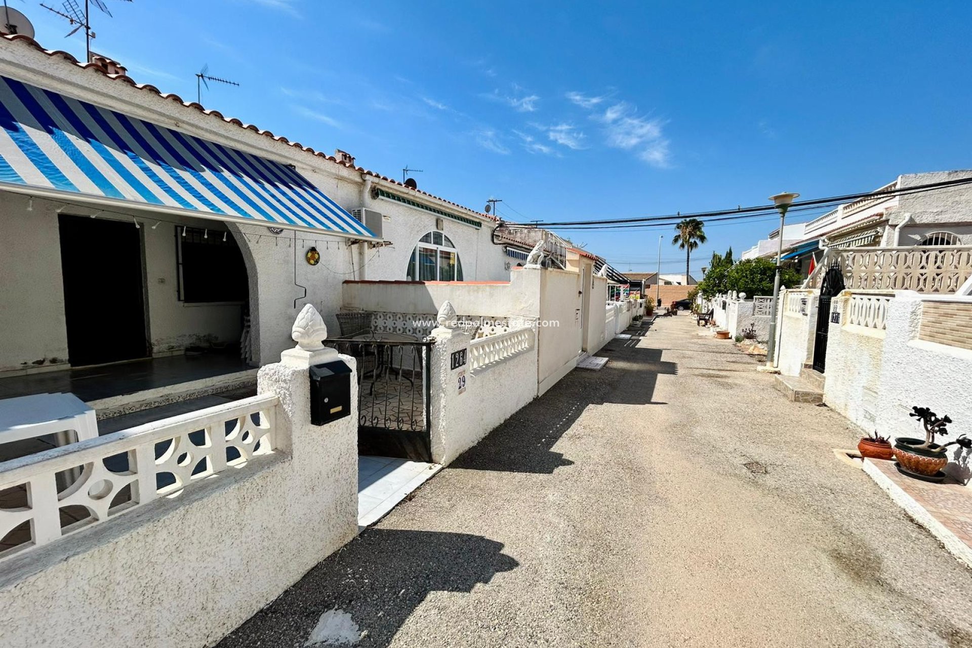 Resale - Town House -
Torrevieja - La Siesta - El Salado -  Torreta