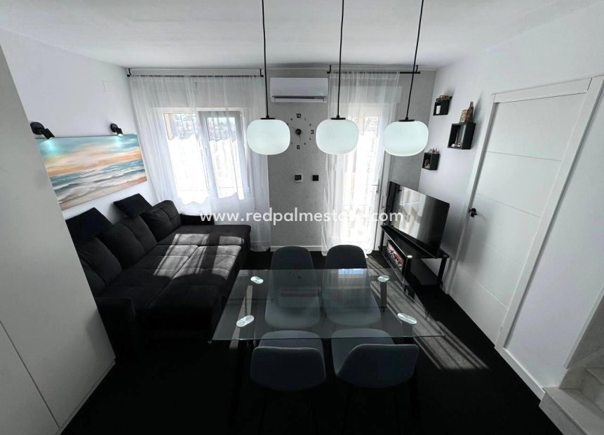 Resale - Town House -
Torrevieja - La Siesta - El Salado -  Torreta