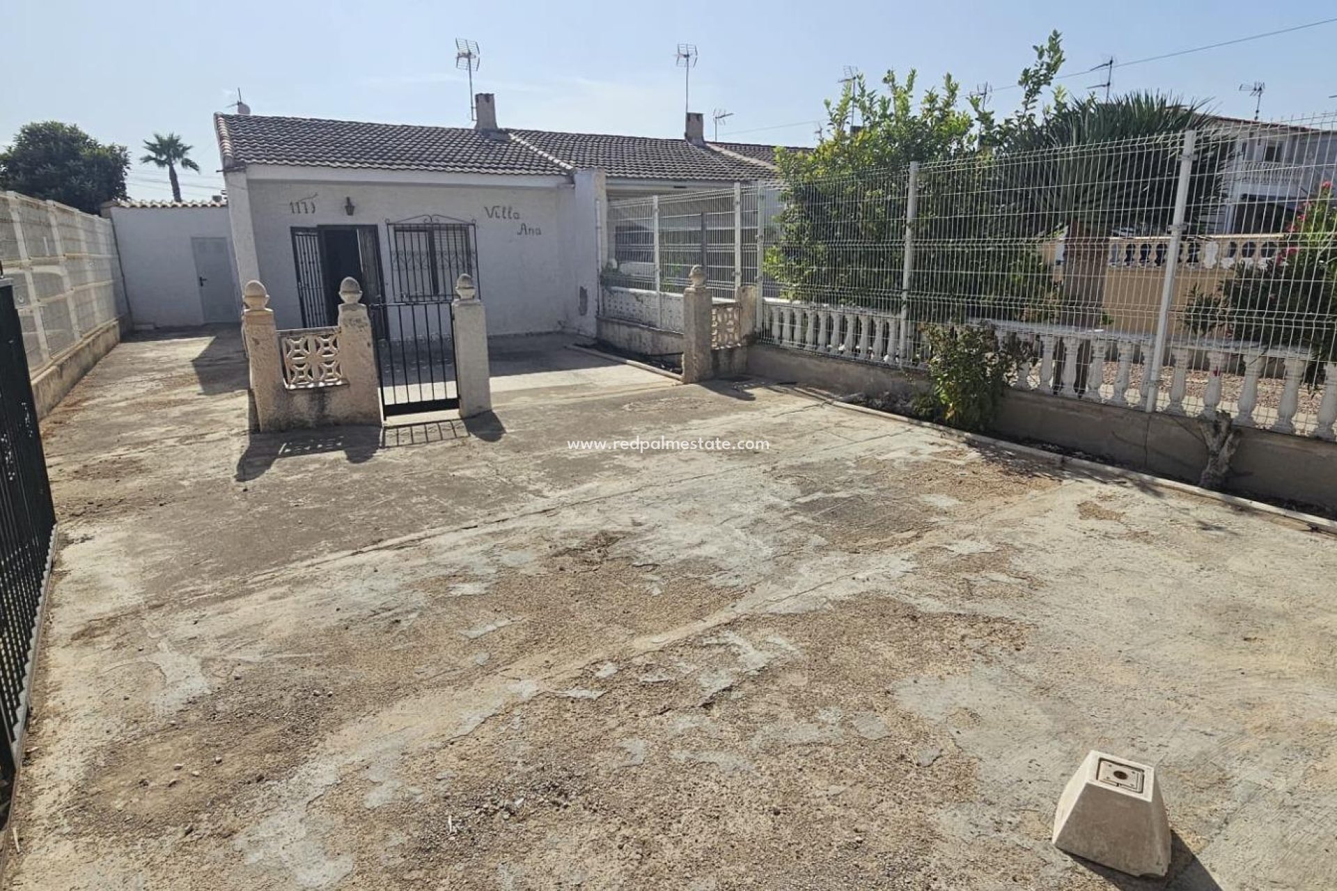 Resale - Town House -
Torrevieja - La Siesta - El Salado - Torreta