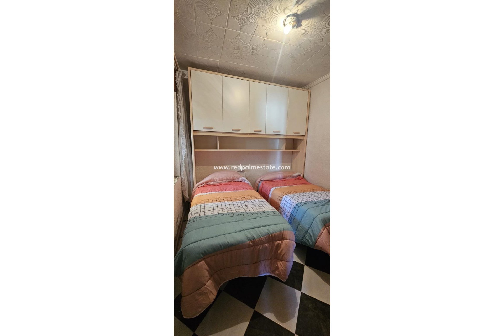 Resale - Town House -
Torrevieja - La Siesta - El Salado - Torreta