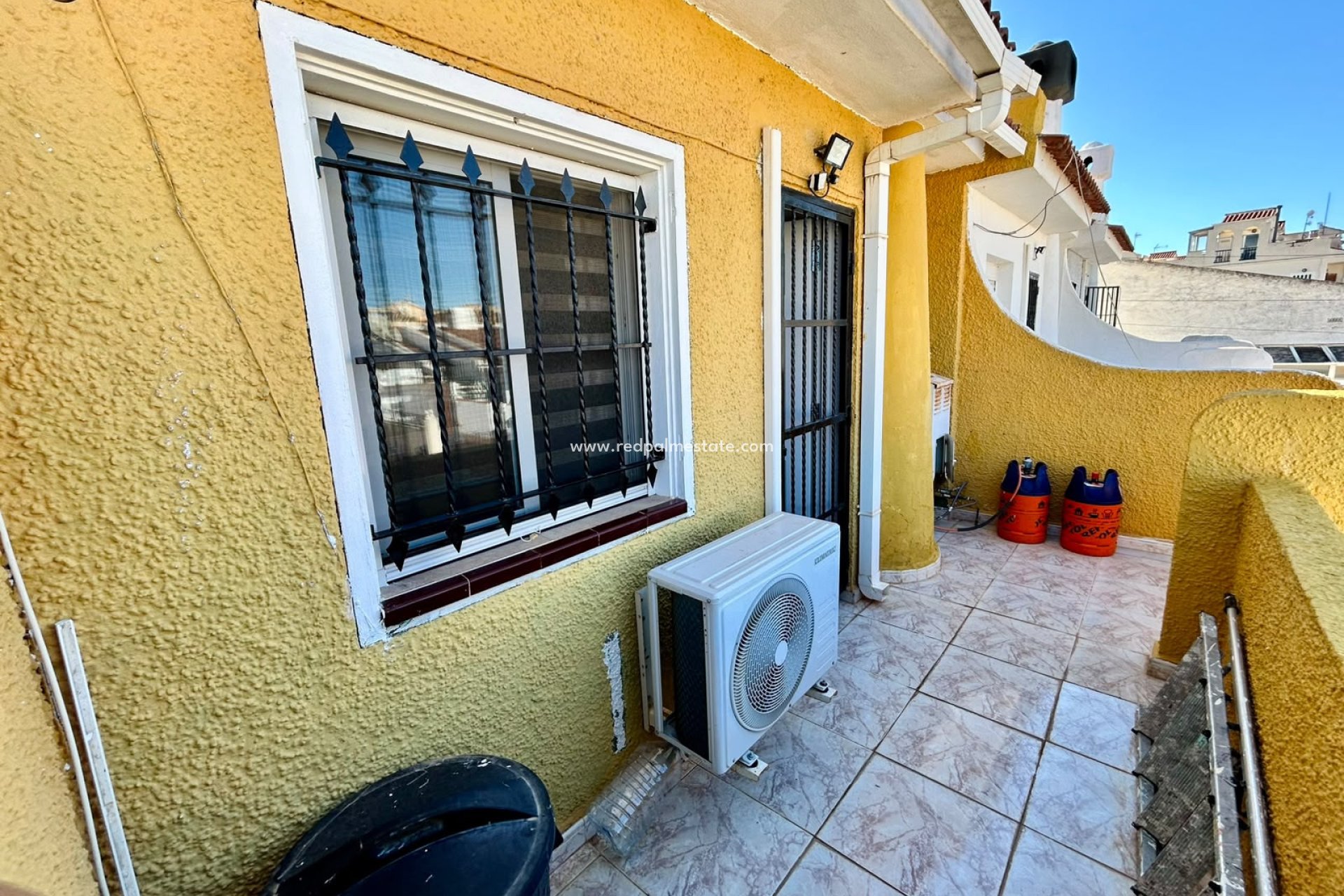 Resale - Town House -
Torrevieja - La Siesta - El Salado - Torreta