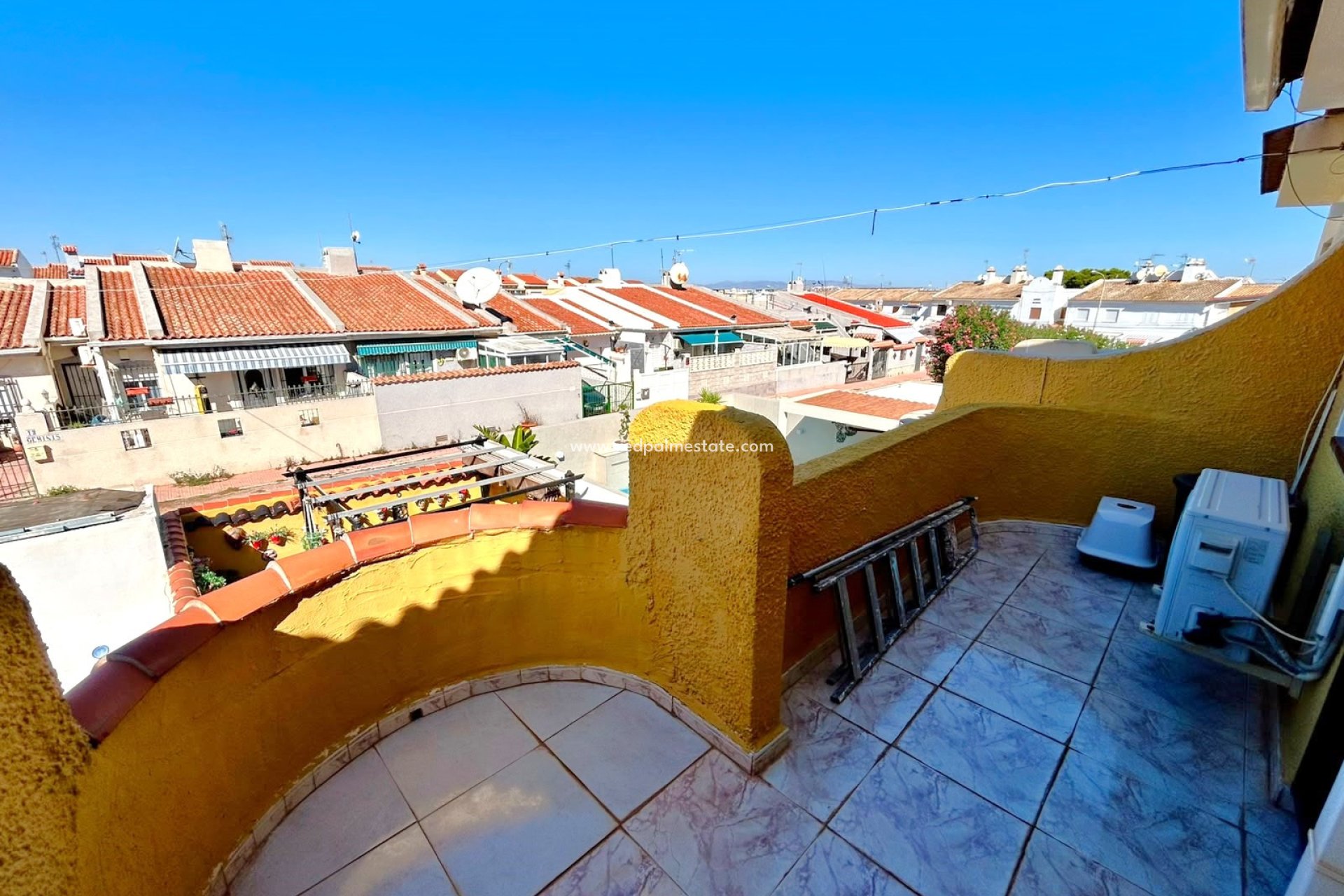 Resale - Town House -
Torrevieja - La Siesta - El Salado - Torreta