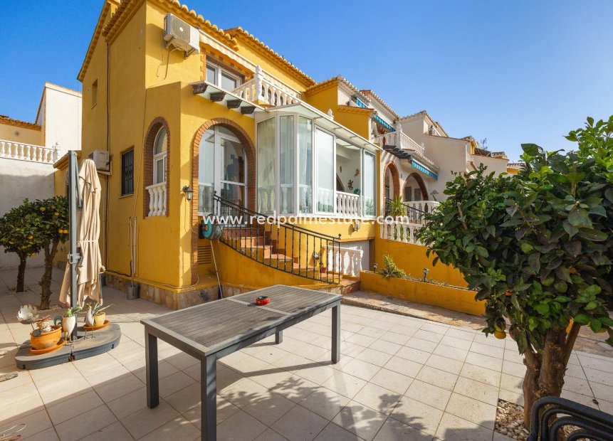 Resale - Town House -
Torrevieja - La Siesta - El Salado -  Torreta