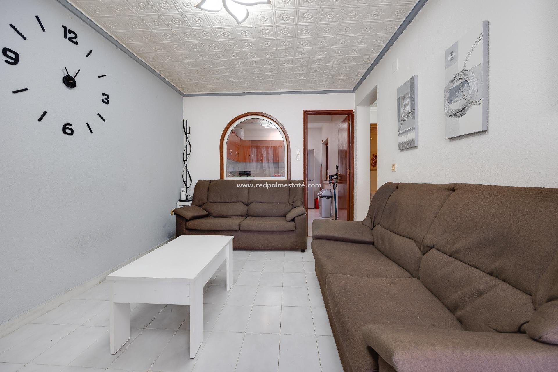 Resale - Town House -
Torrevieja - La Siesta - El Salado -  Torreta