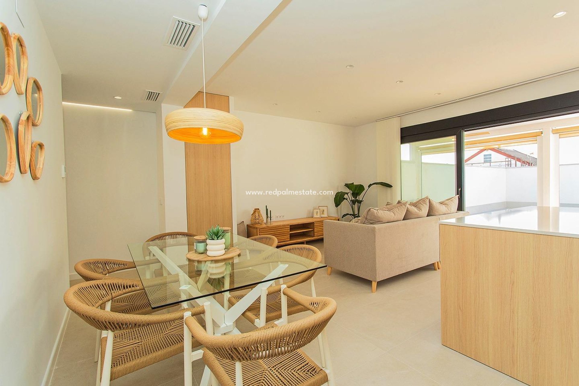 Resale - Town House -
Torrevieja - La Siesta - El Salado - Torreta