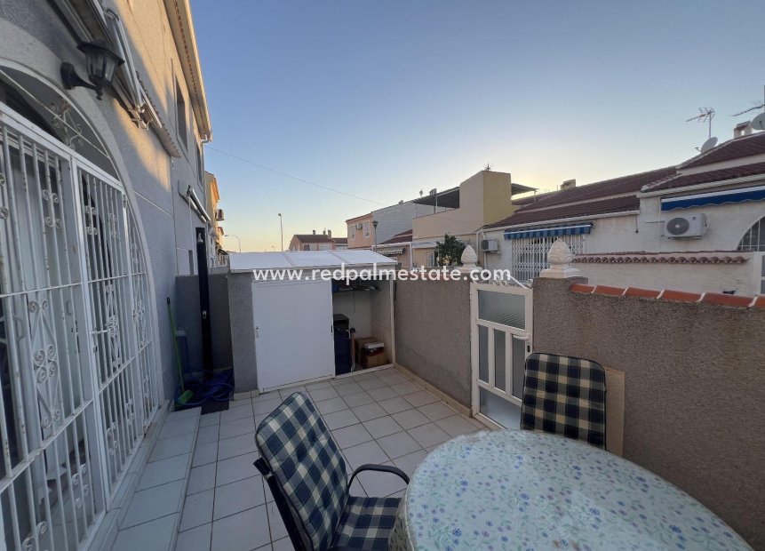 Resale - Town House -
Torrevieja - La Siesta - El Salado -  Torreta
