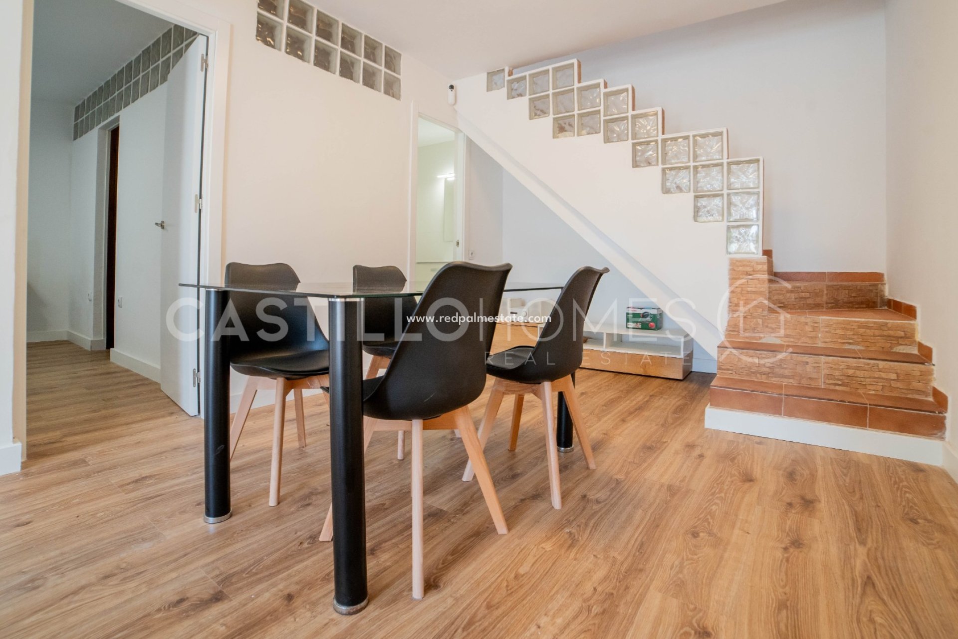 Resale - Town House -
Torrevieja - La Siesta - El Salado -  Torreta