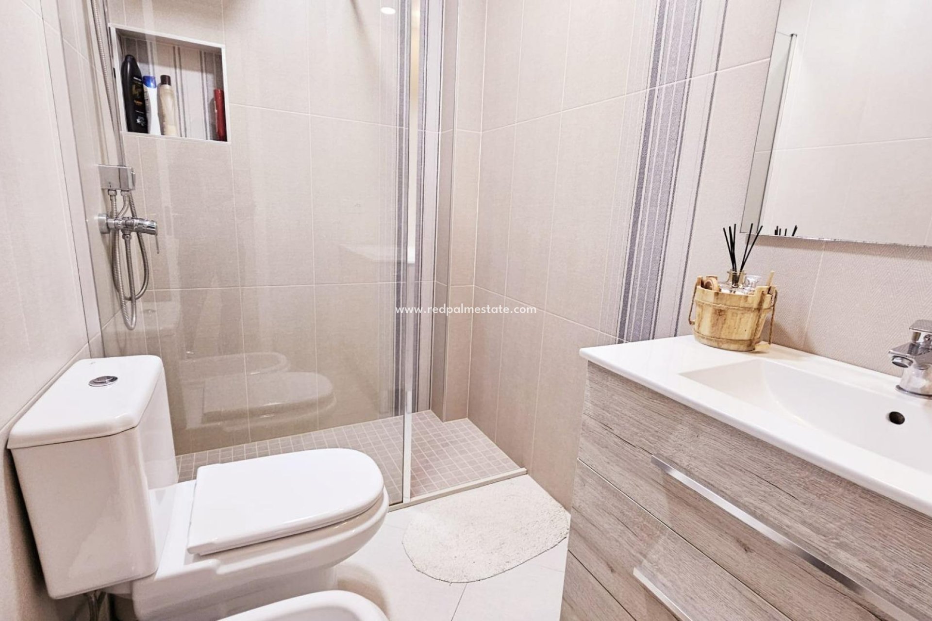 Resale - Town House -
Torrevieja - La Siesta - El Salado - Torreta