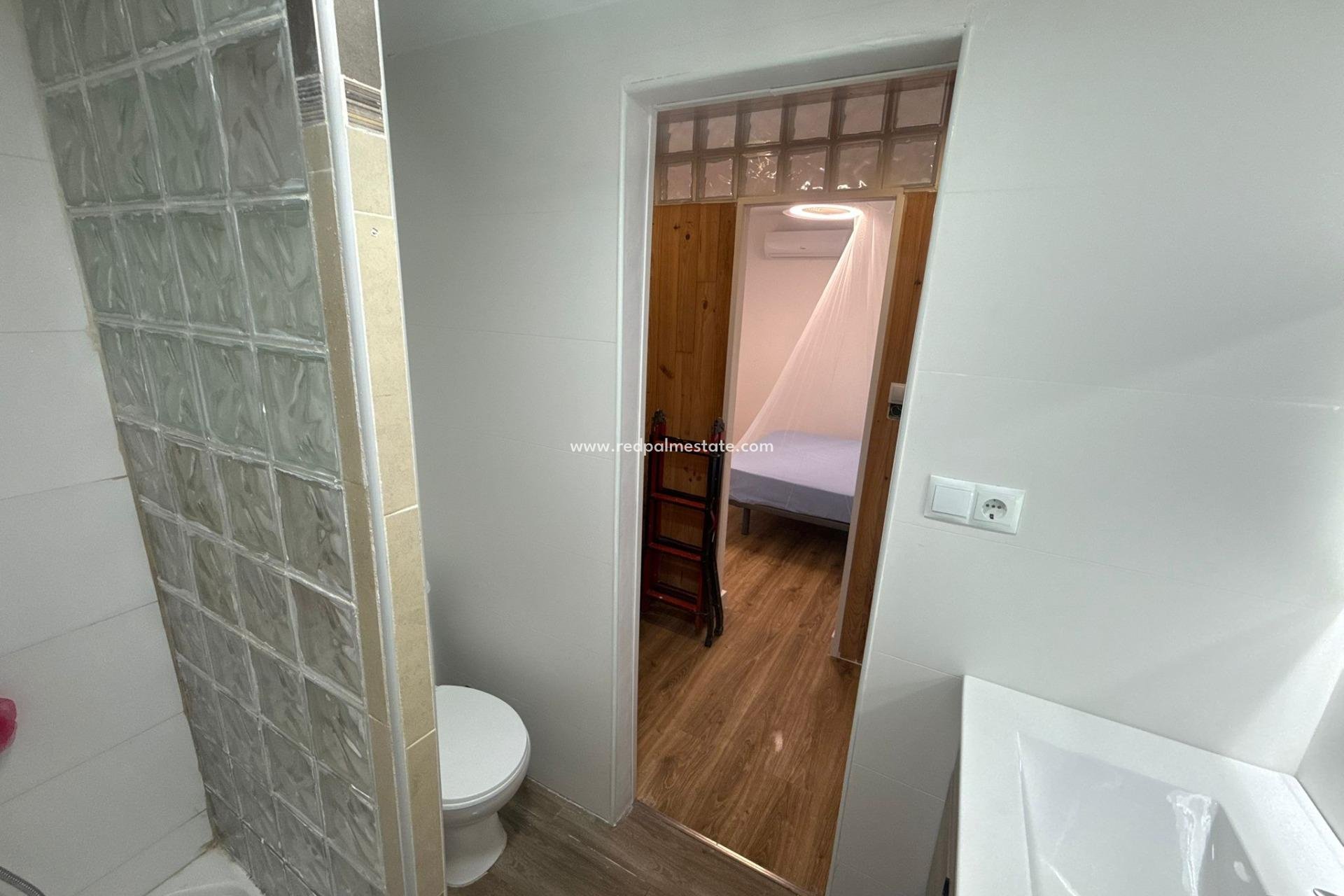 Resale - Town House -
Torrevieja - La Siesta - El Salado -  Torreta