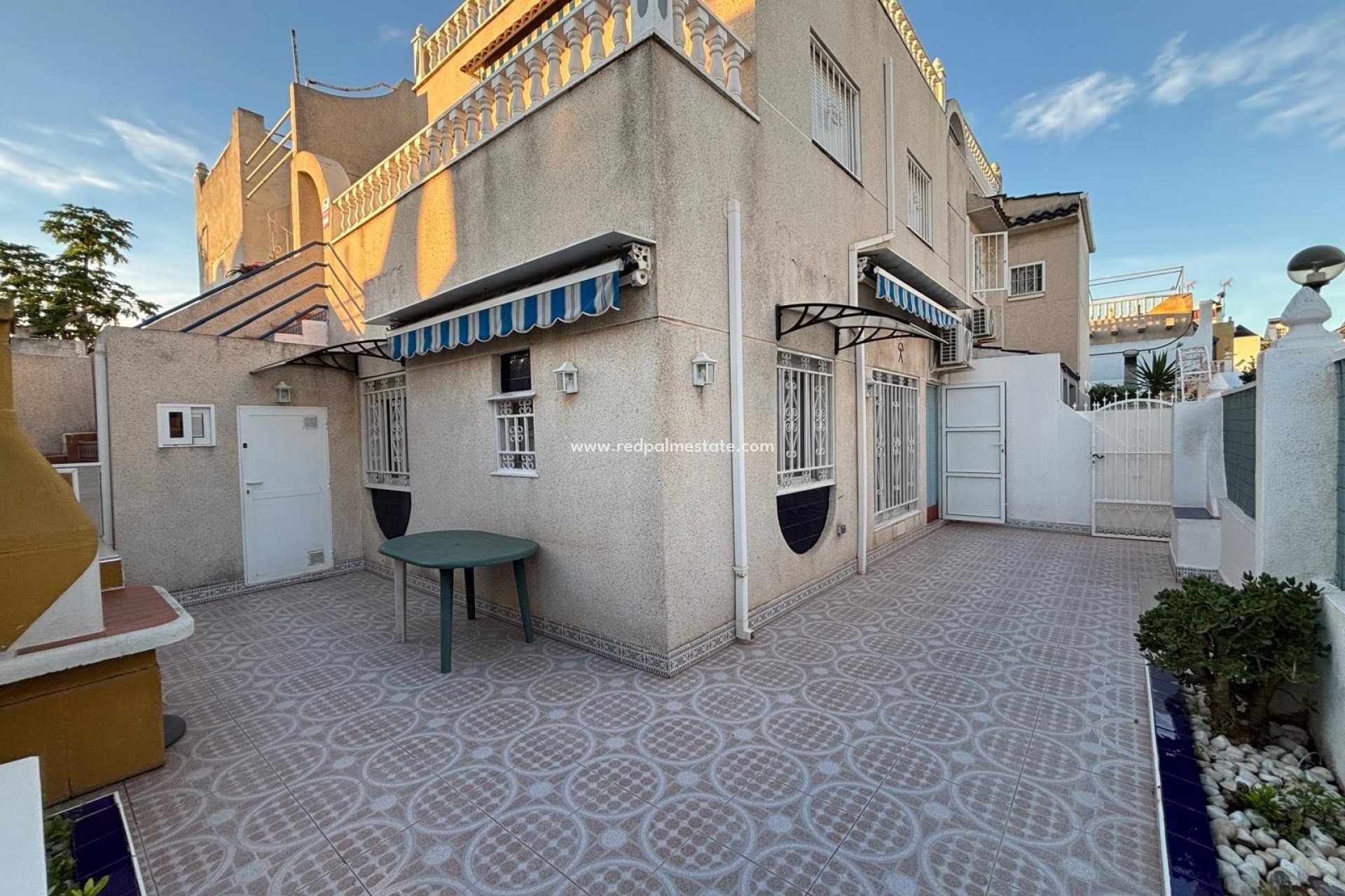 Resale - Town House -
Torrevieja - La Siesta - El Salado -  Torreta