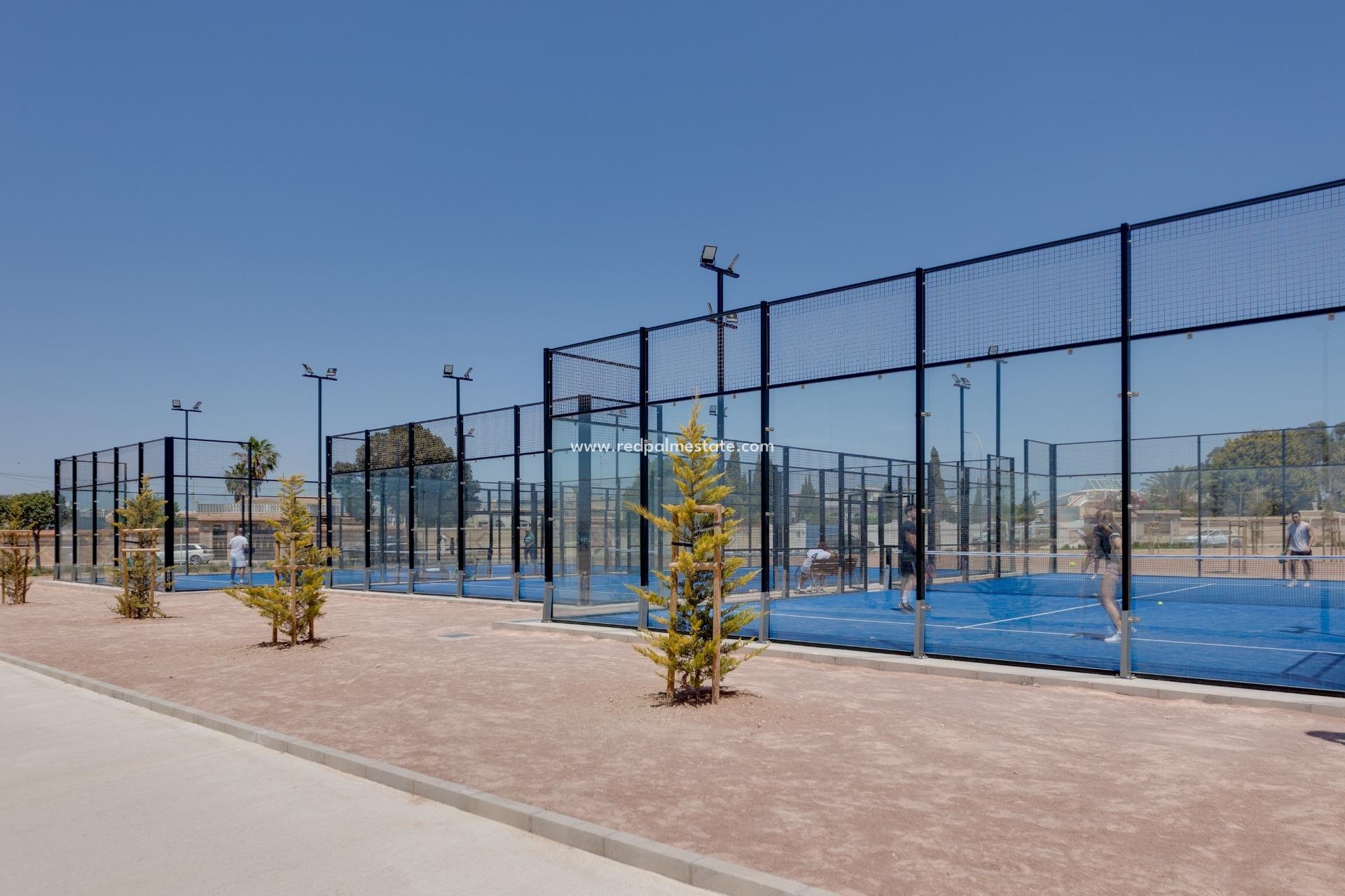 Resale - Town House -
Torrevieja - La Siesta - El Salado -  Torreta