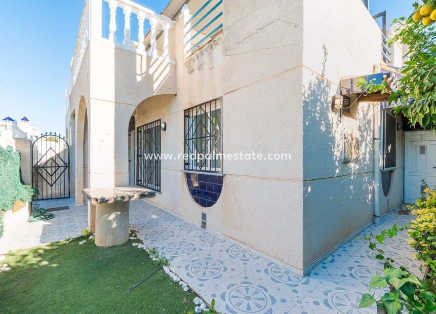 Resale - Town House -
Torrevieja - La Siesta - El Salado -  Torreta