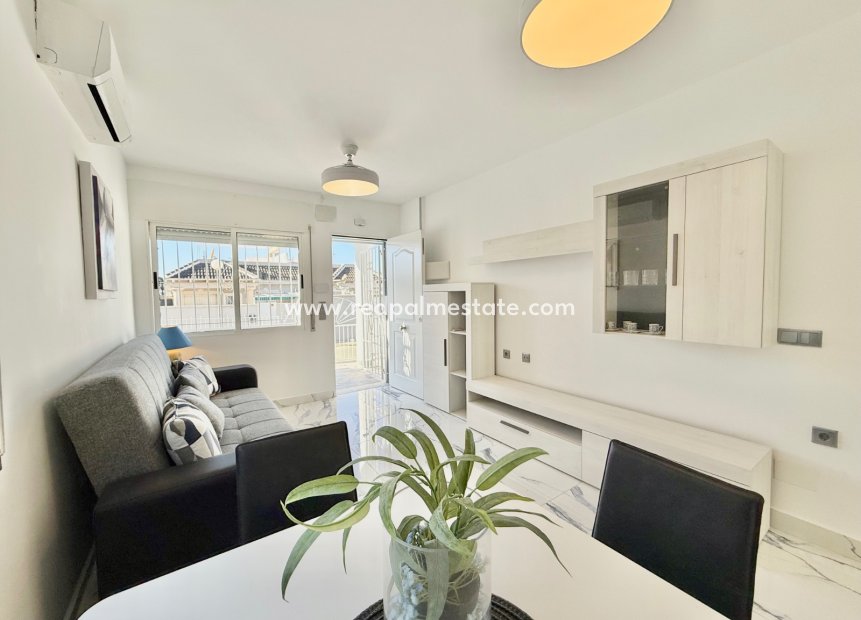 Resale - Town House -
Torrevieja - La Siesta - El Salado -  Torreta