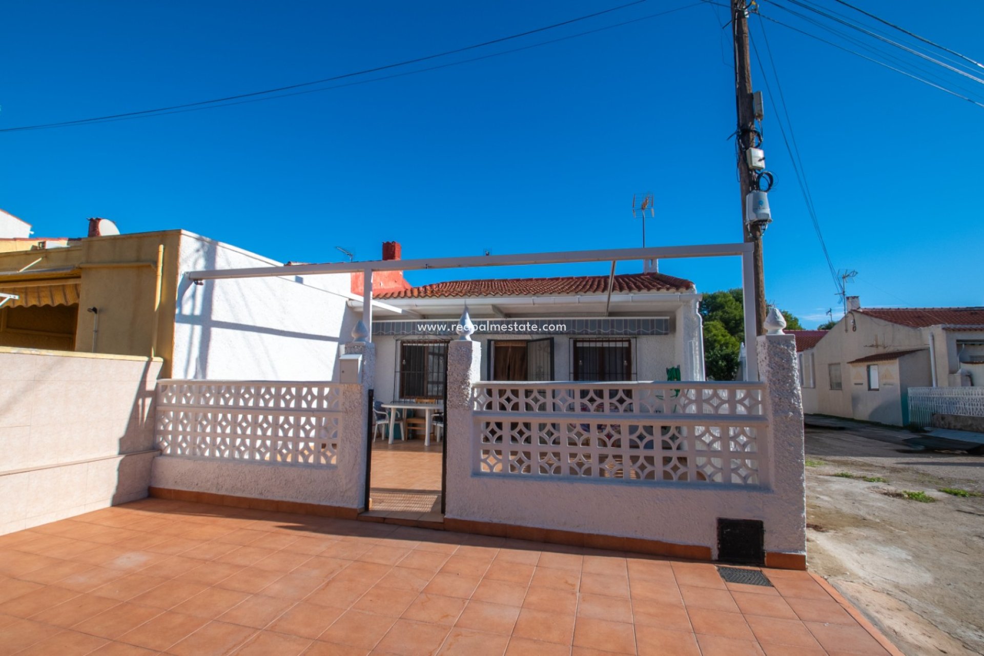 Resale - Town House -
Torrevieja - La Siesta - El Salado - Torreta