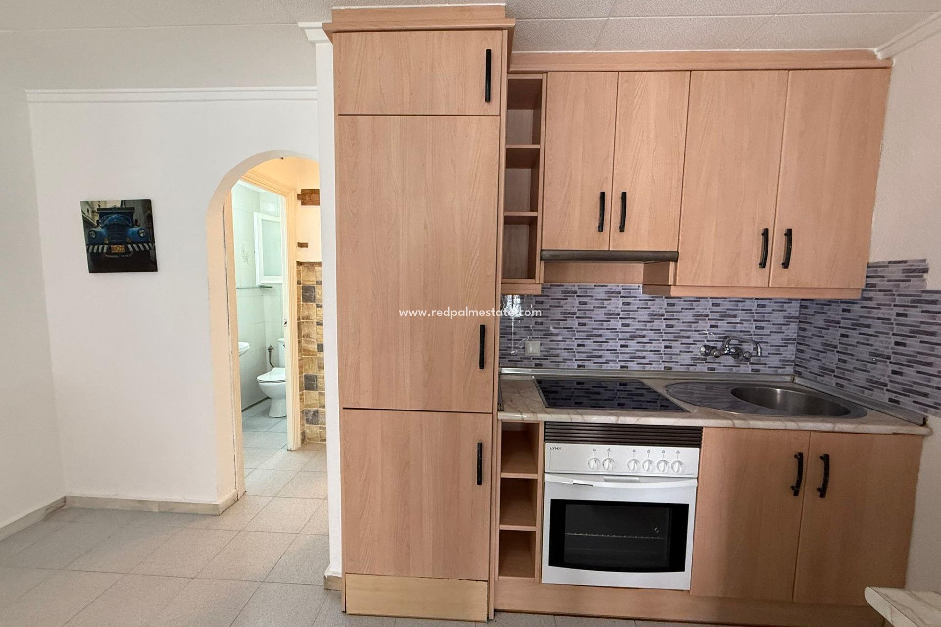 Resale - Town House -
Torrevieja - La Siesta - El Salado - Torreta